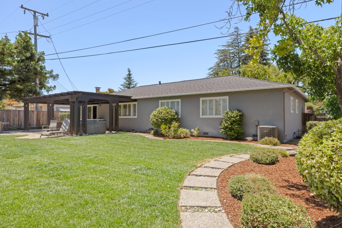 2077 Eugenia WAY
