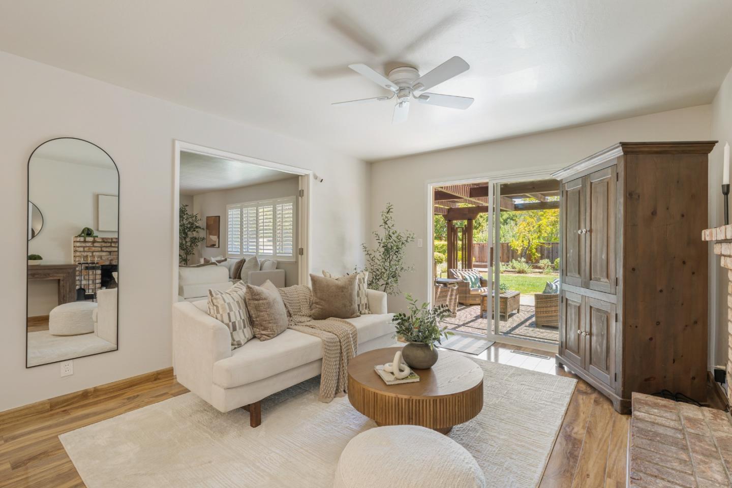 2077 Eugenia WAY