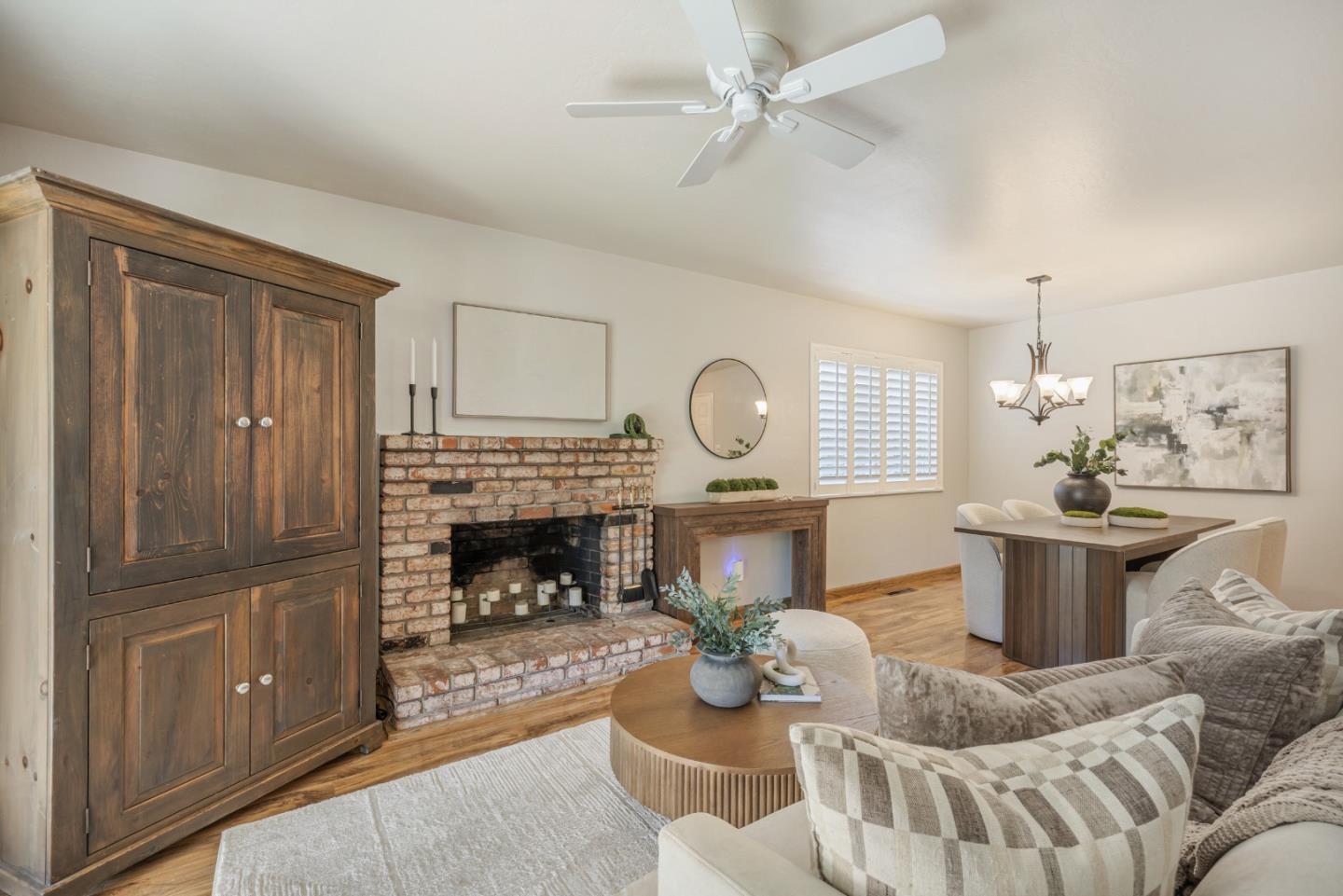 2077 Eugenia WAY