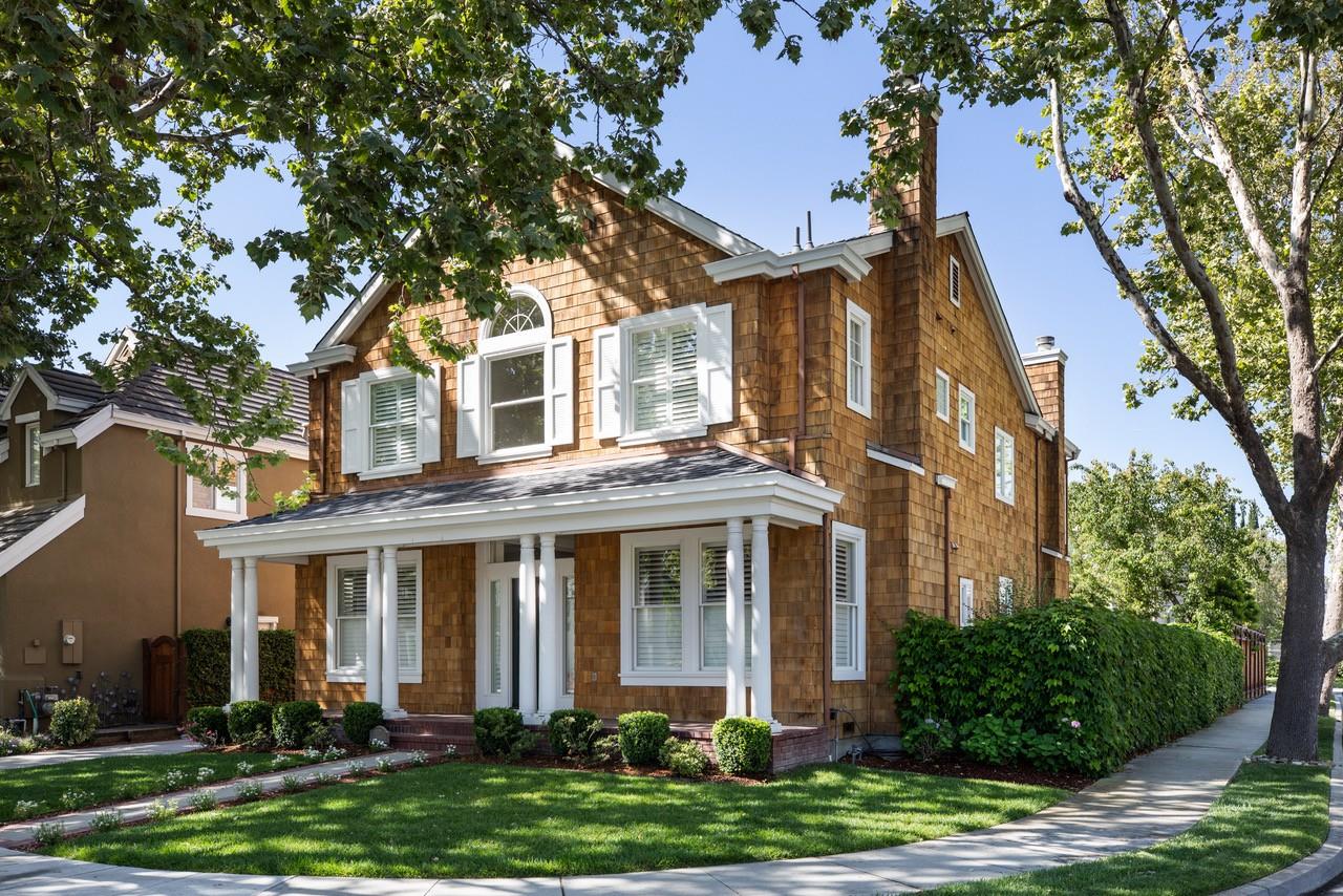 1484 Rosecrest Terrace