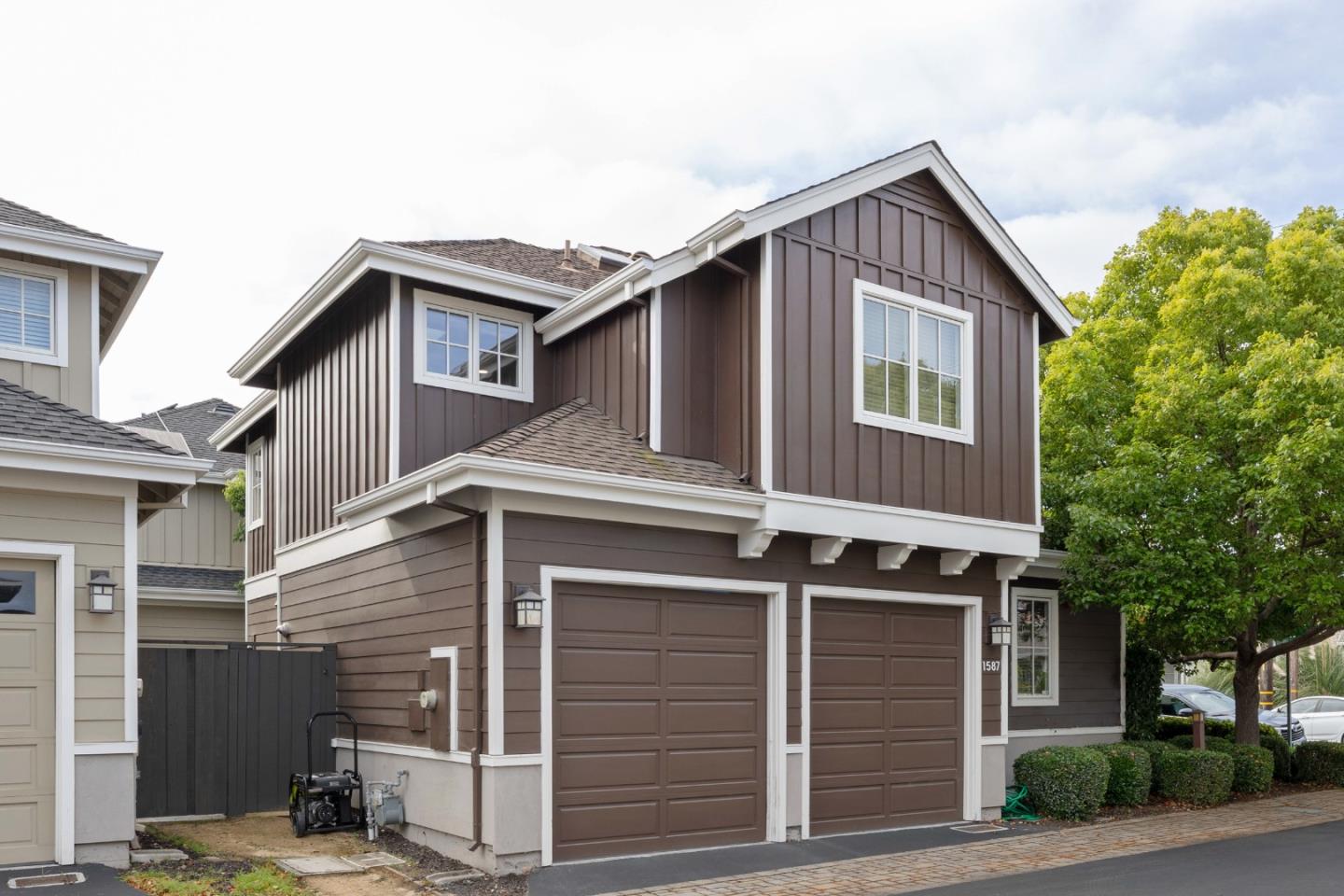 1587 Kentfield