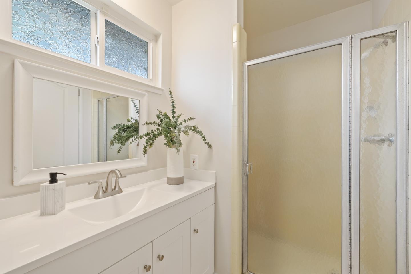 579 Arran Court