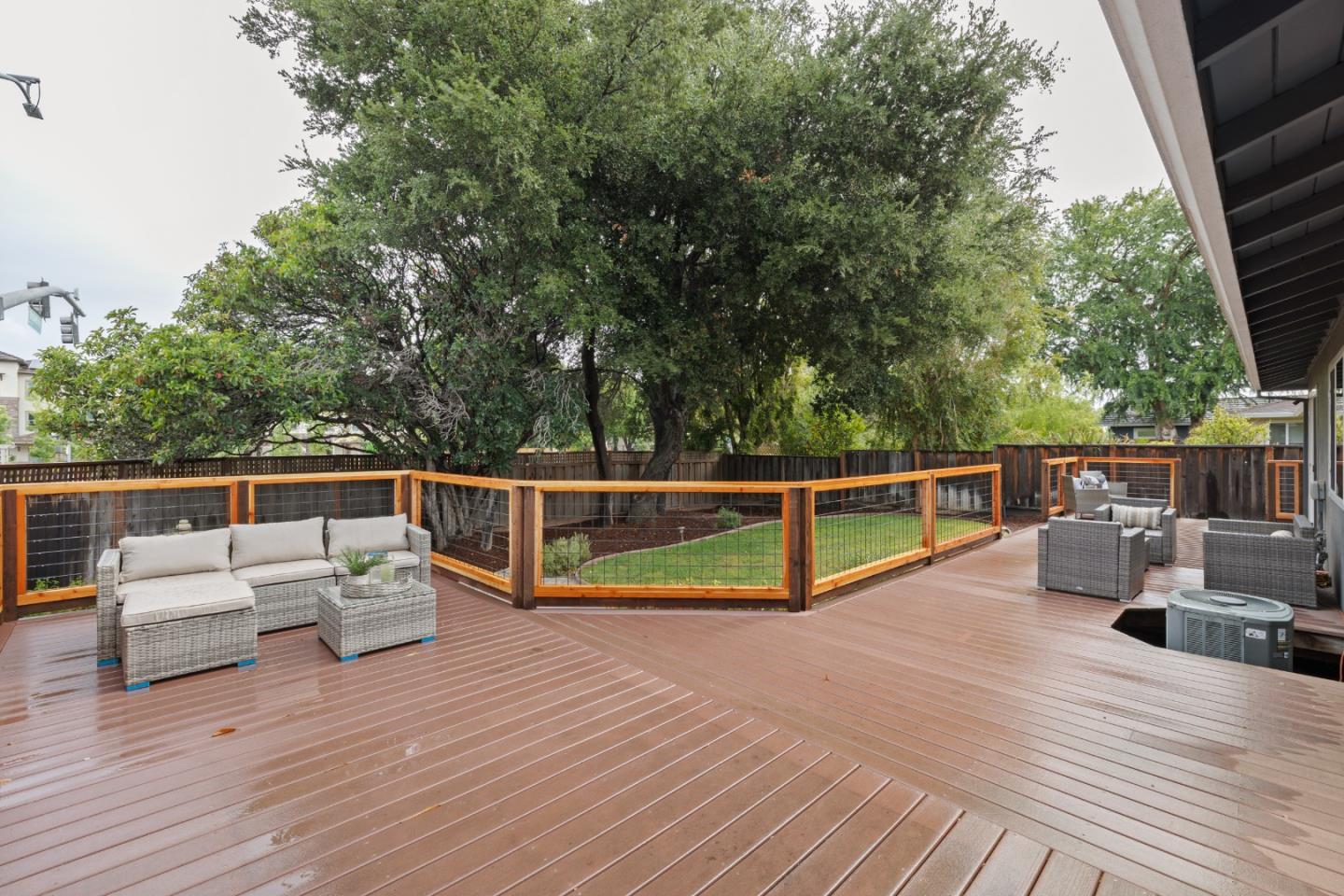 579 Arran Court