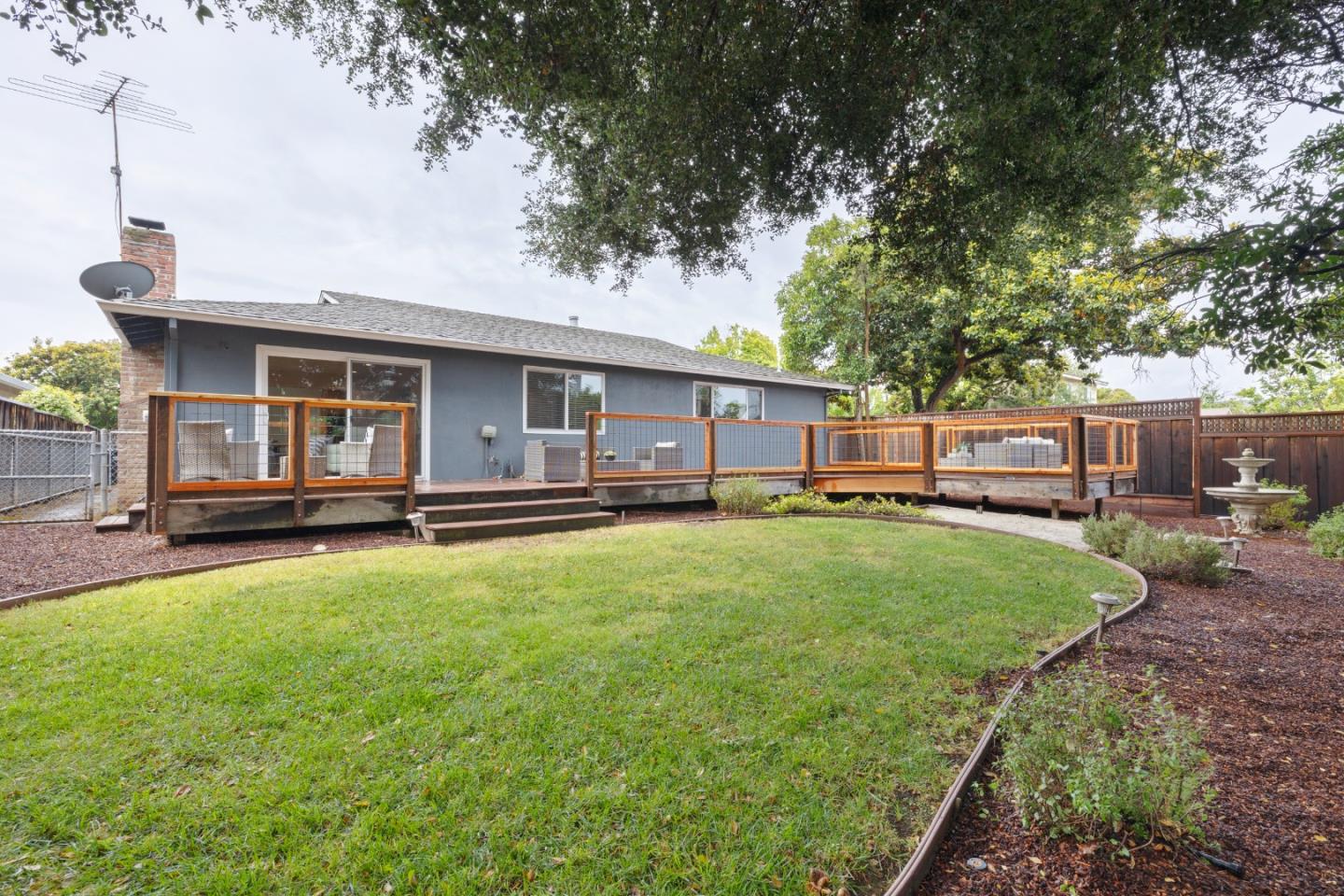 579 Arran Court