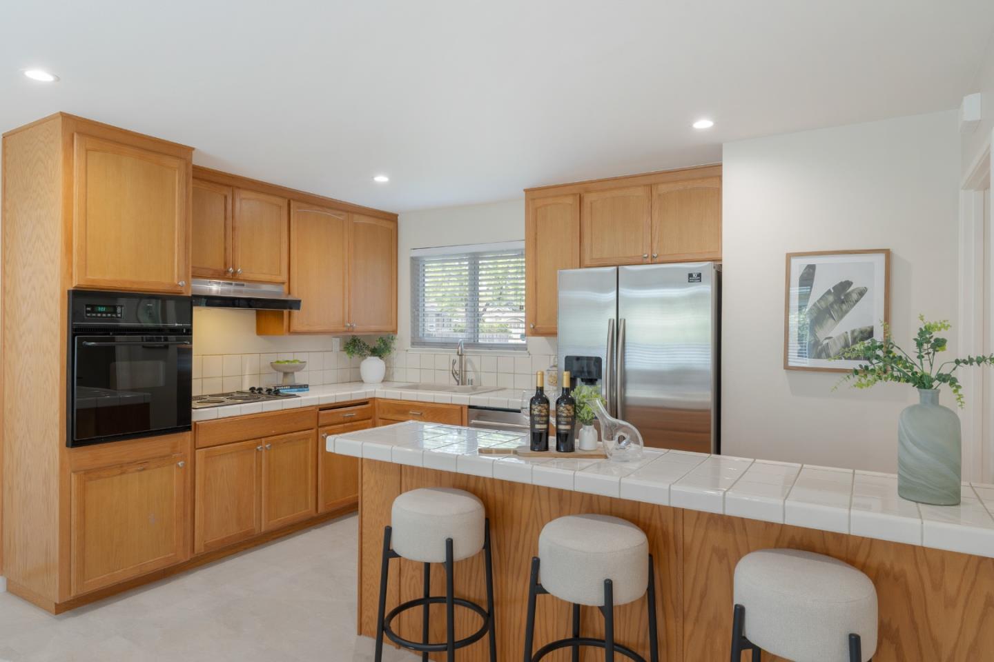 579 Arran Court