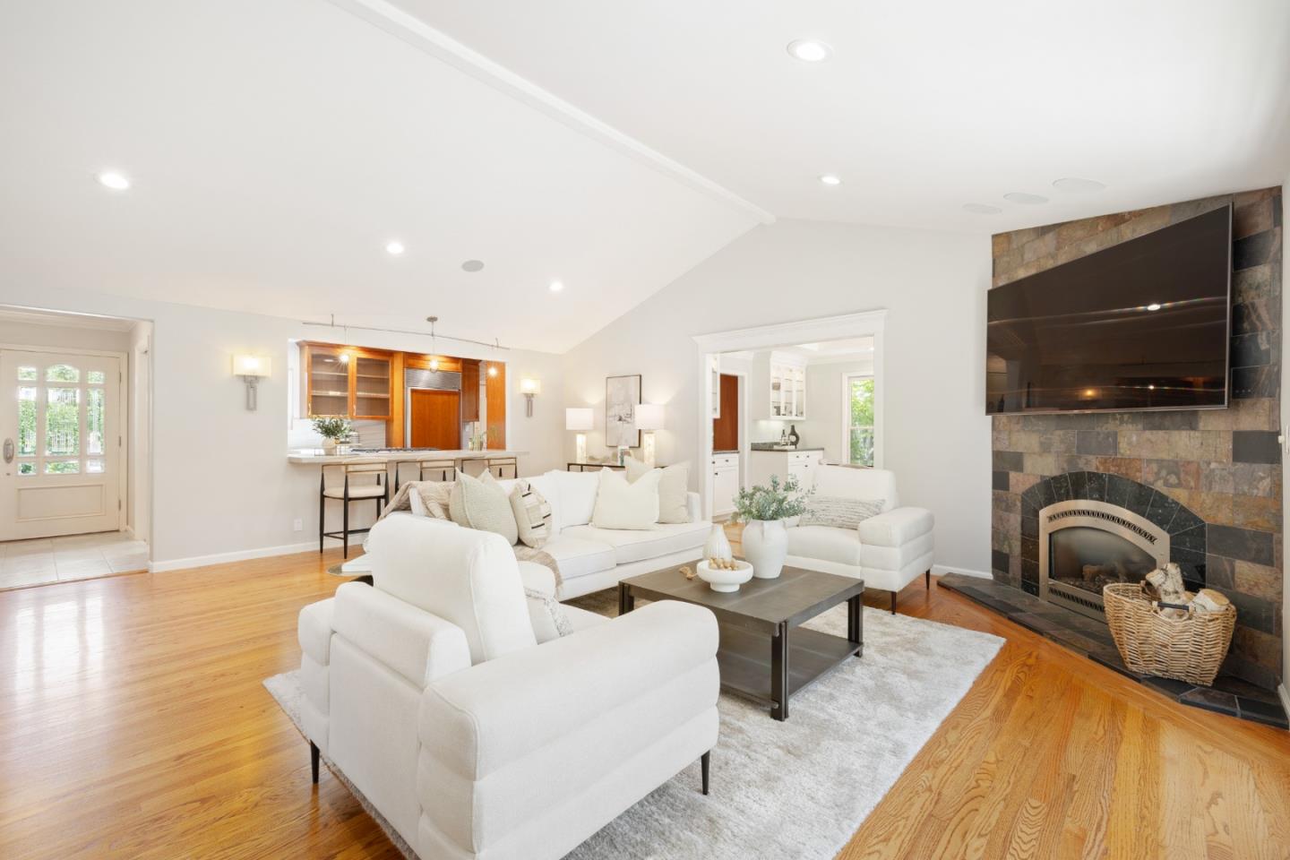 640 Derby Court
