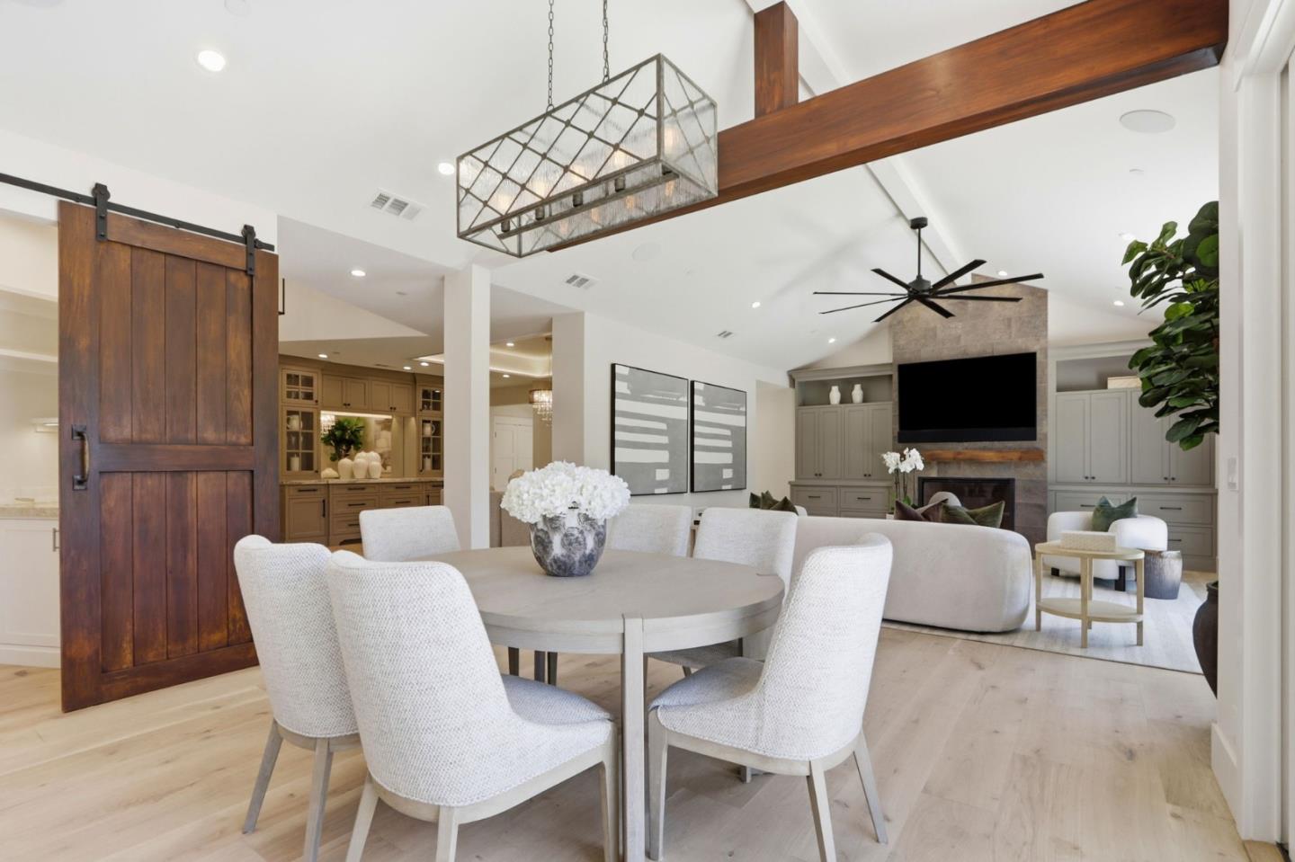 25600 Burke Lane