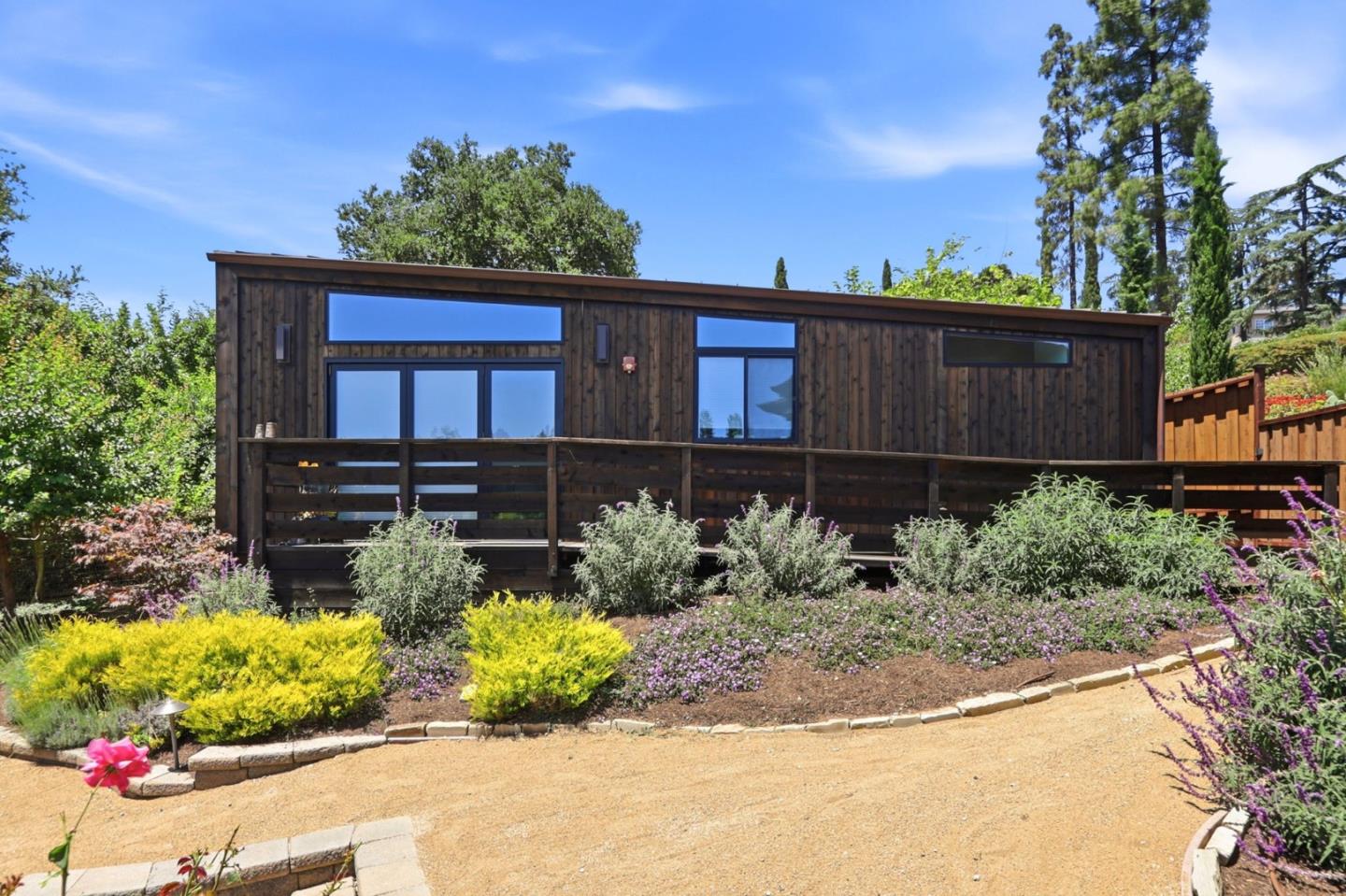 25600 Burke Lane