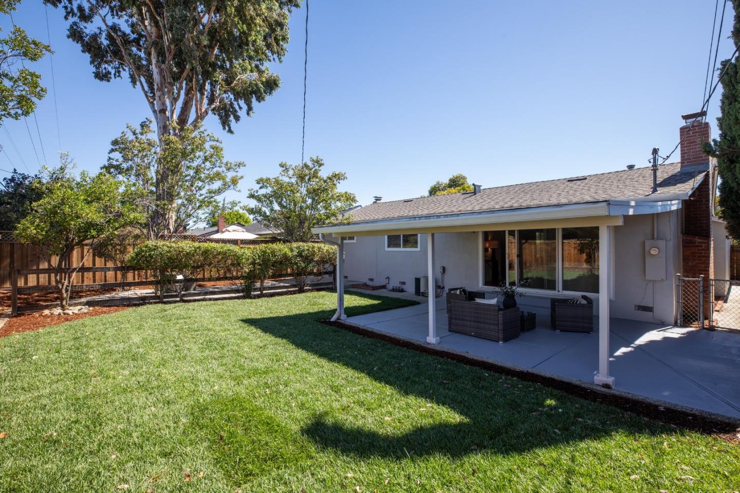 3367 Calico AVE
