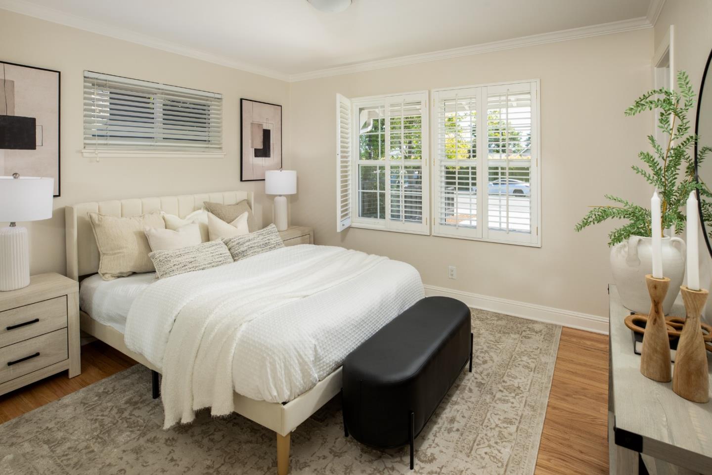 3367 Calico AVE
