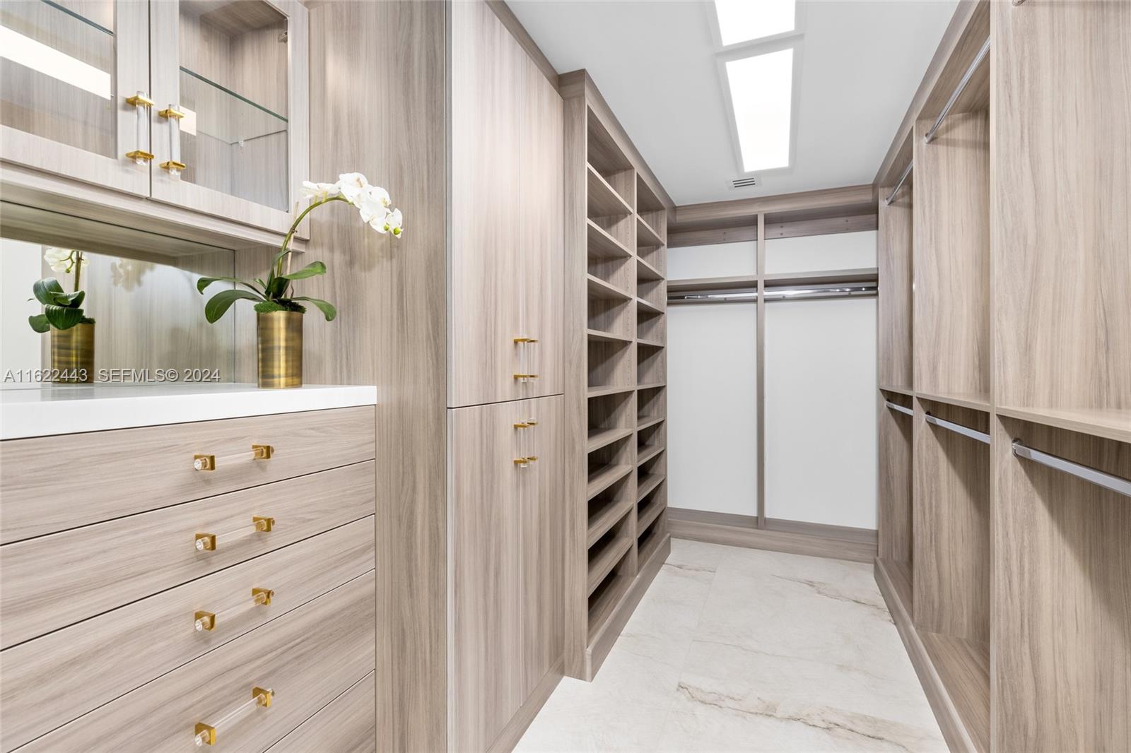 190 N Compass Drive