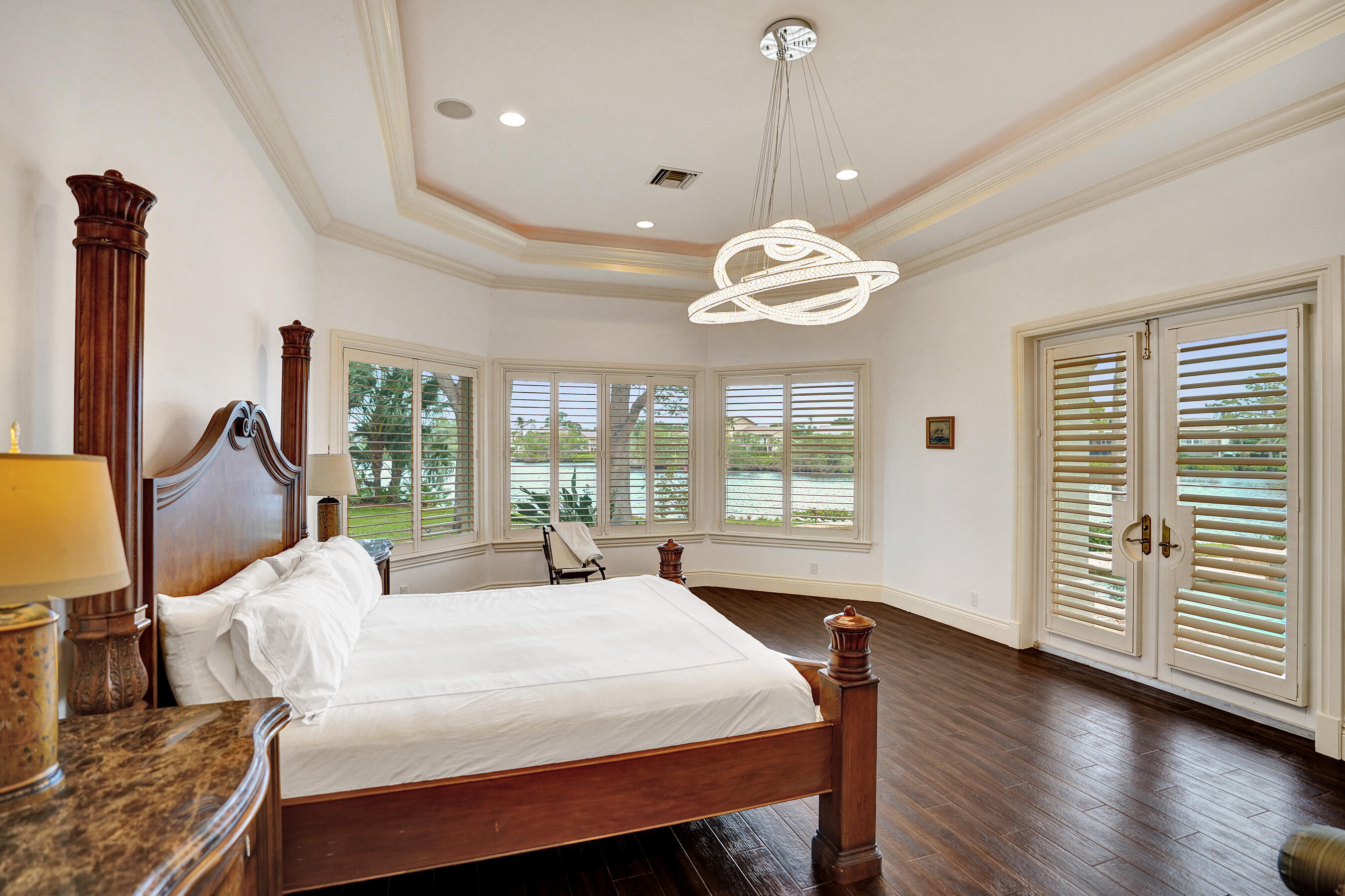 18669 SE Palm Island Lane