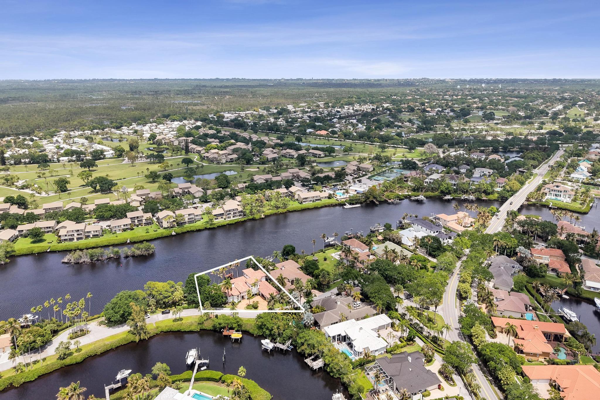 18669 SE Palm Island Lane