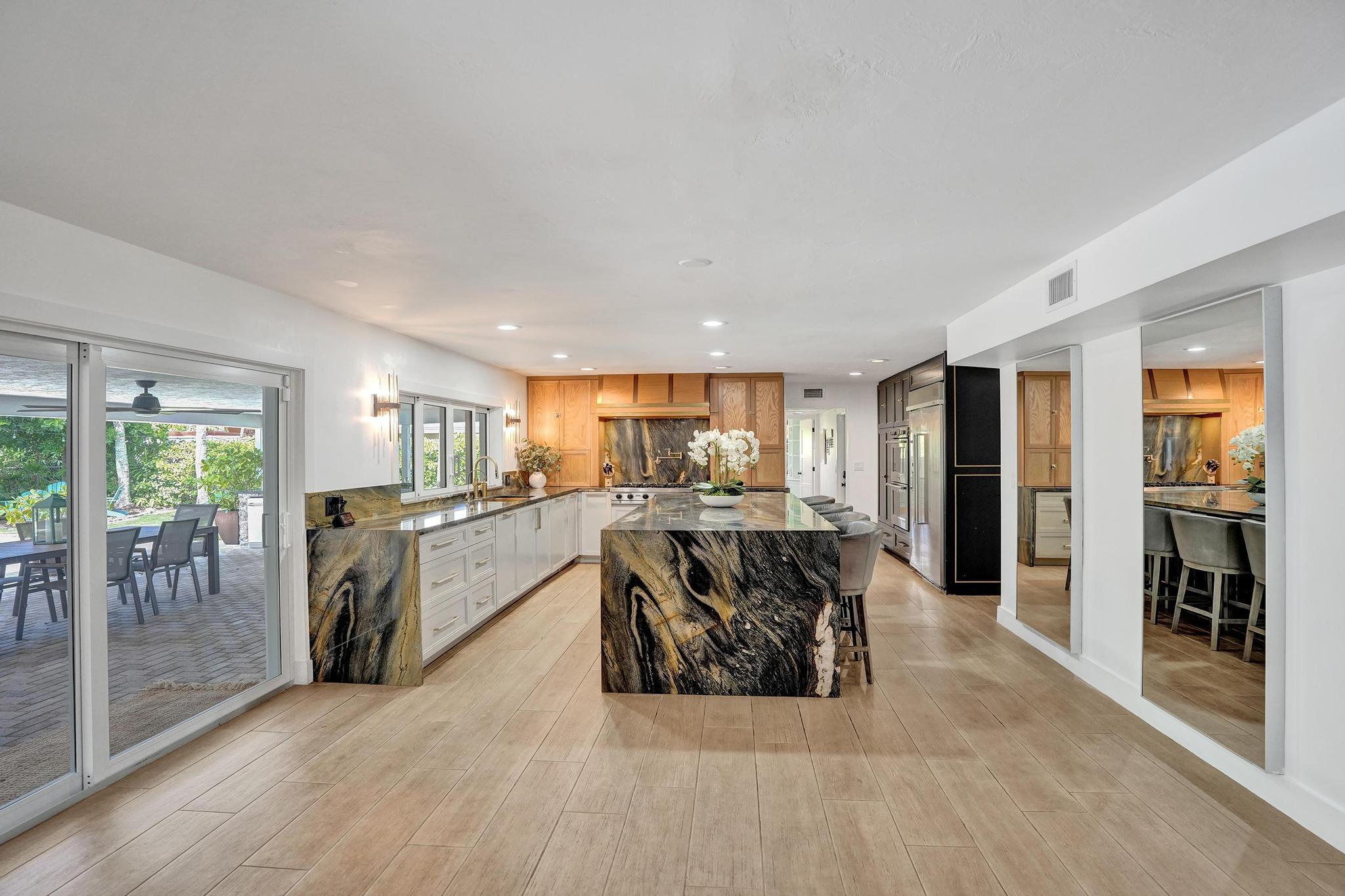 2 Mendota Lane