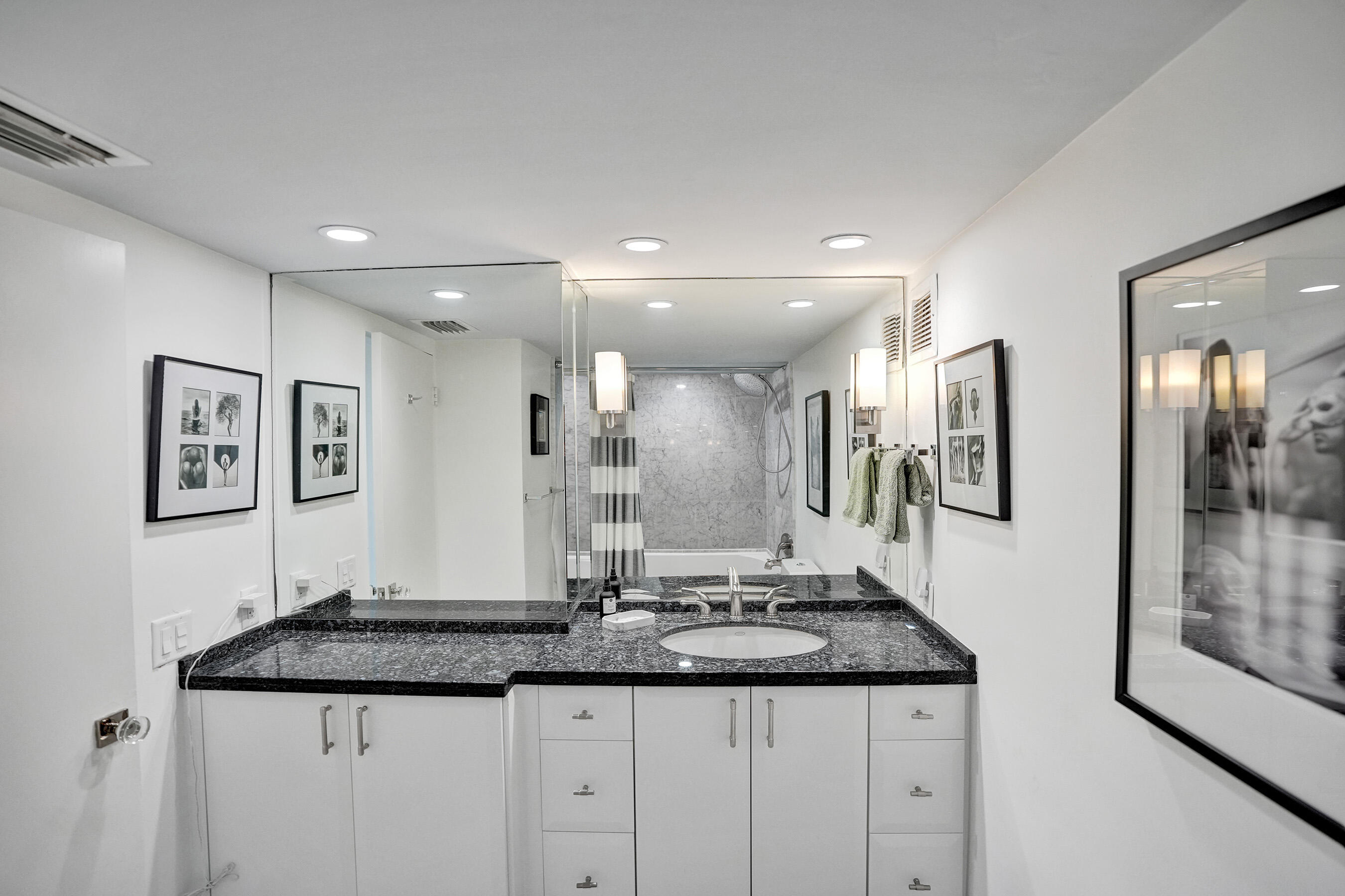 333 SUNSET Drive 401