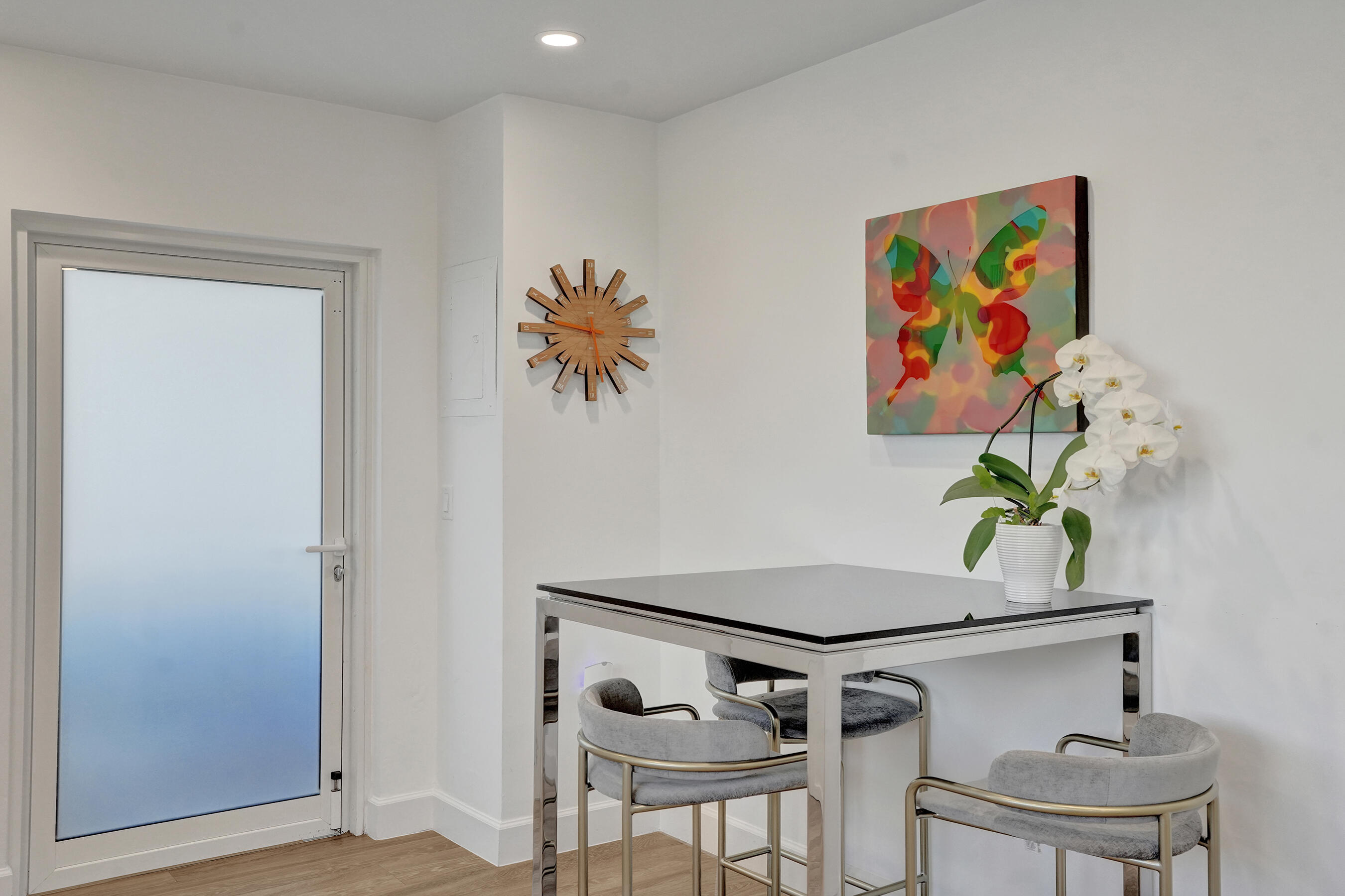 333 SUNSET Drive 401