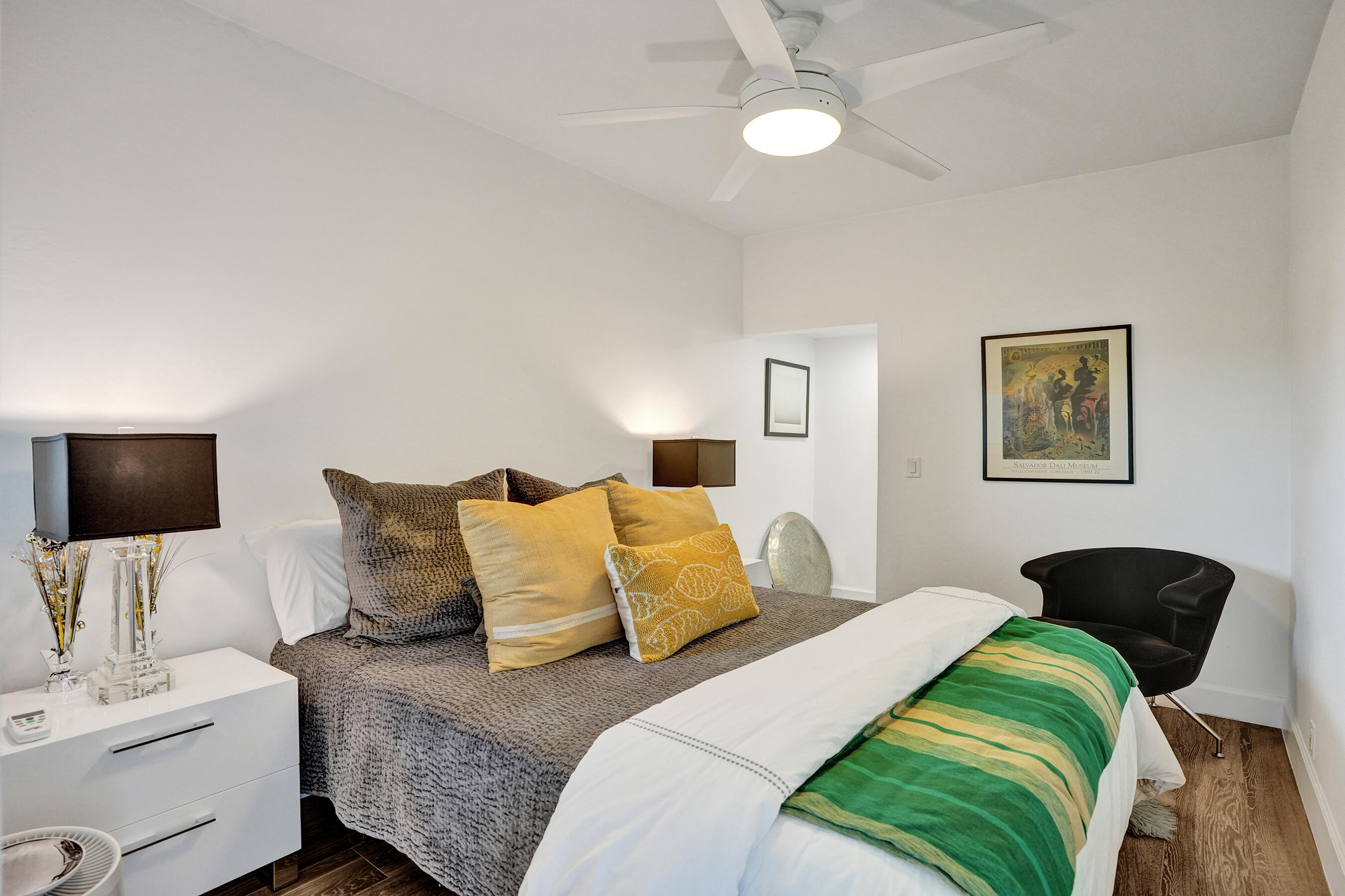 333 SUNSET Drive 401