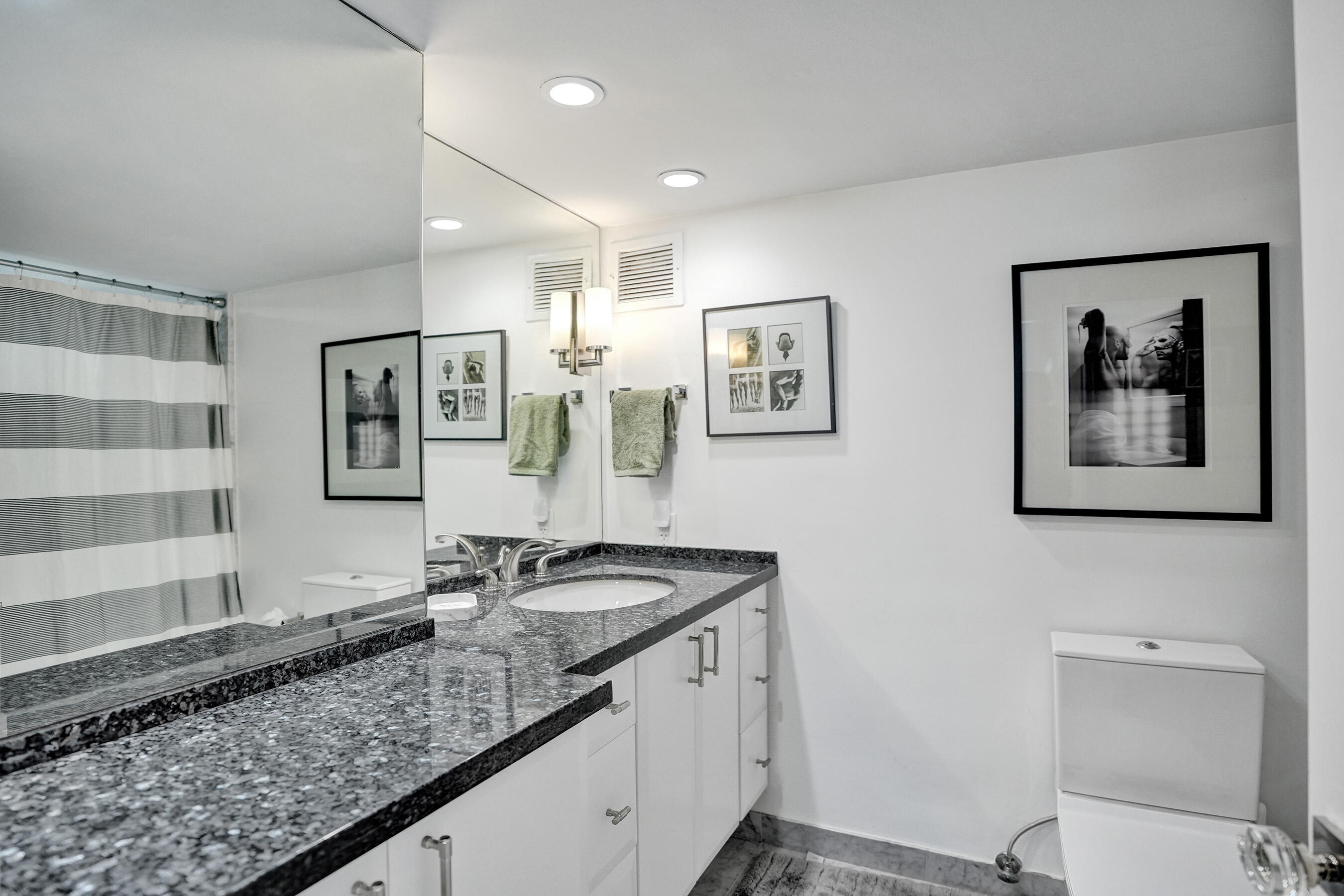 333 SUNSET Drive 401