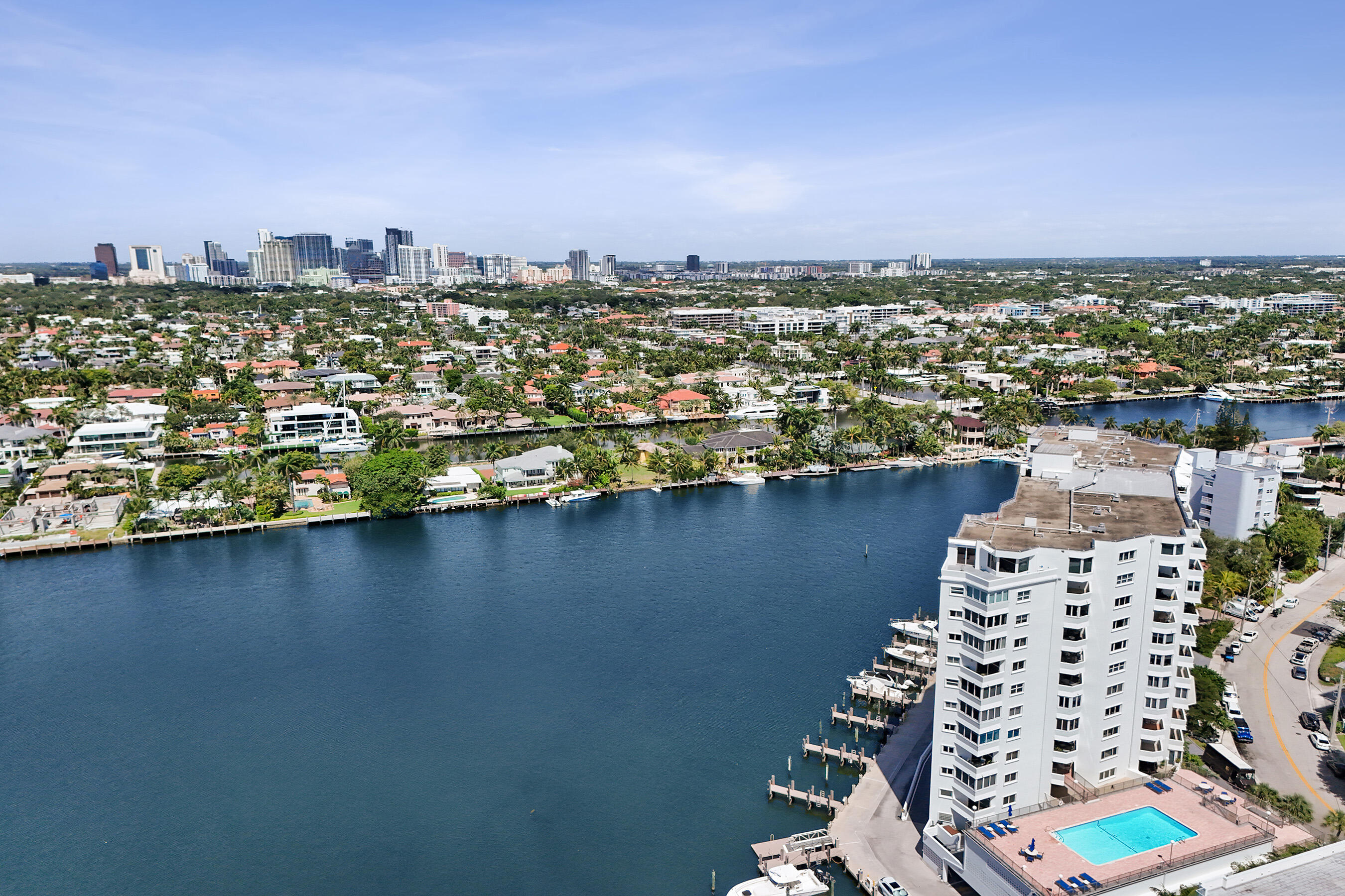 333 SUNSET Drive 401