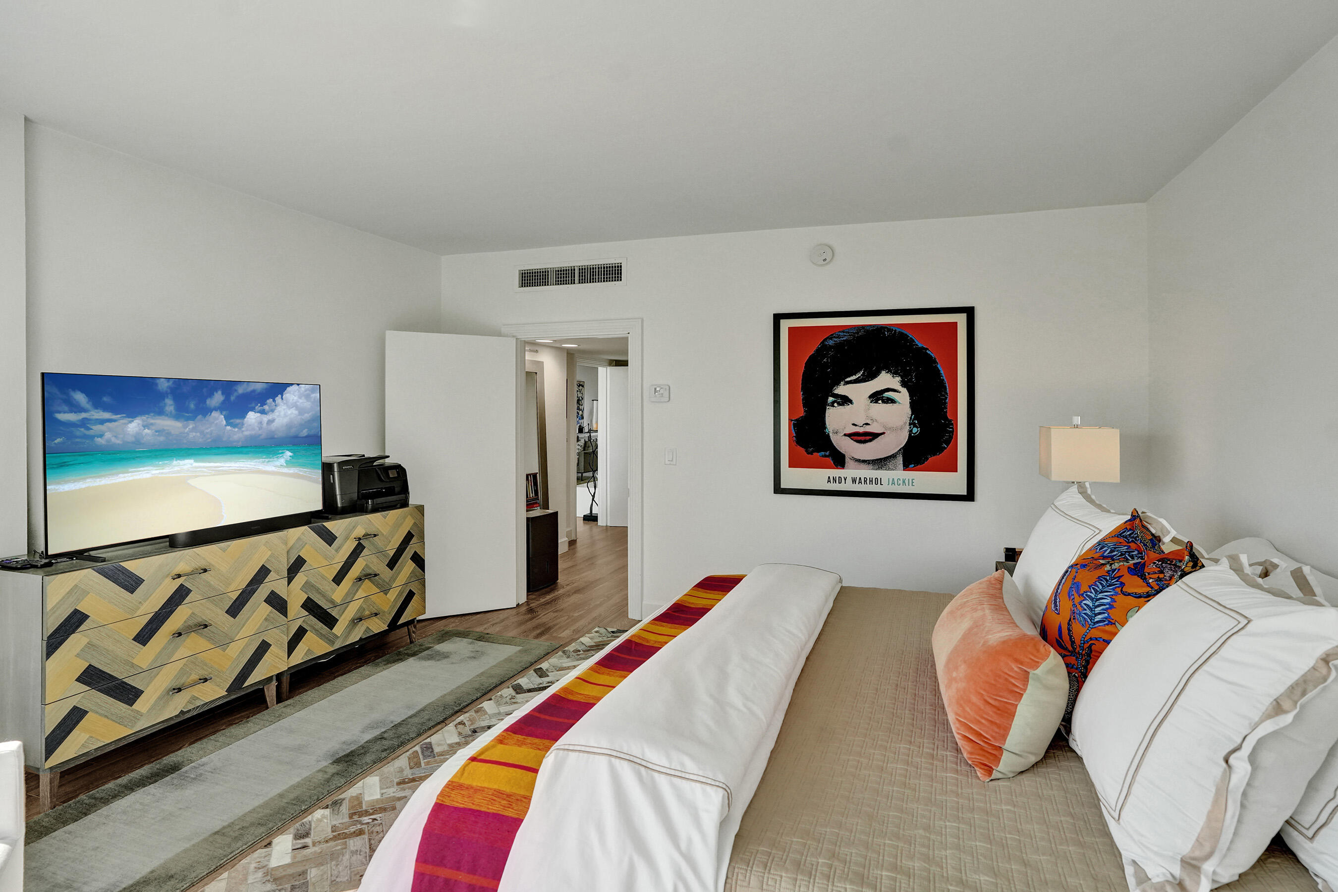 333 SUNSET Drive 401