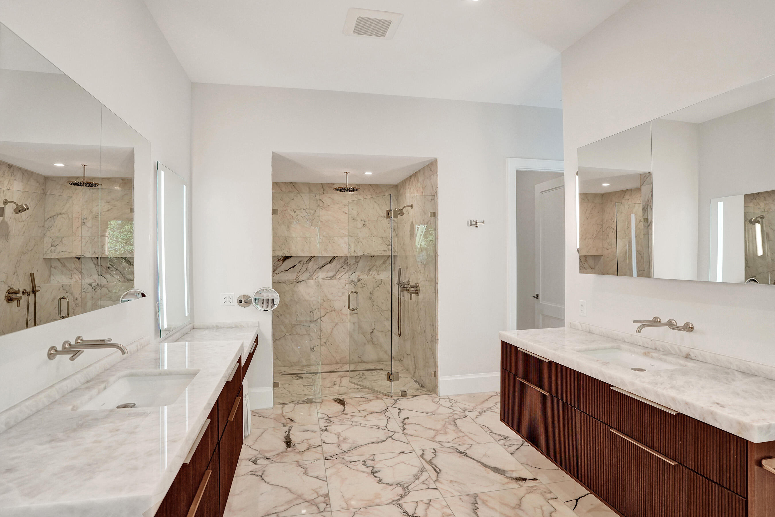 7 Tahoe Lane