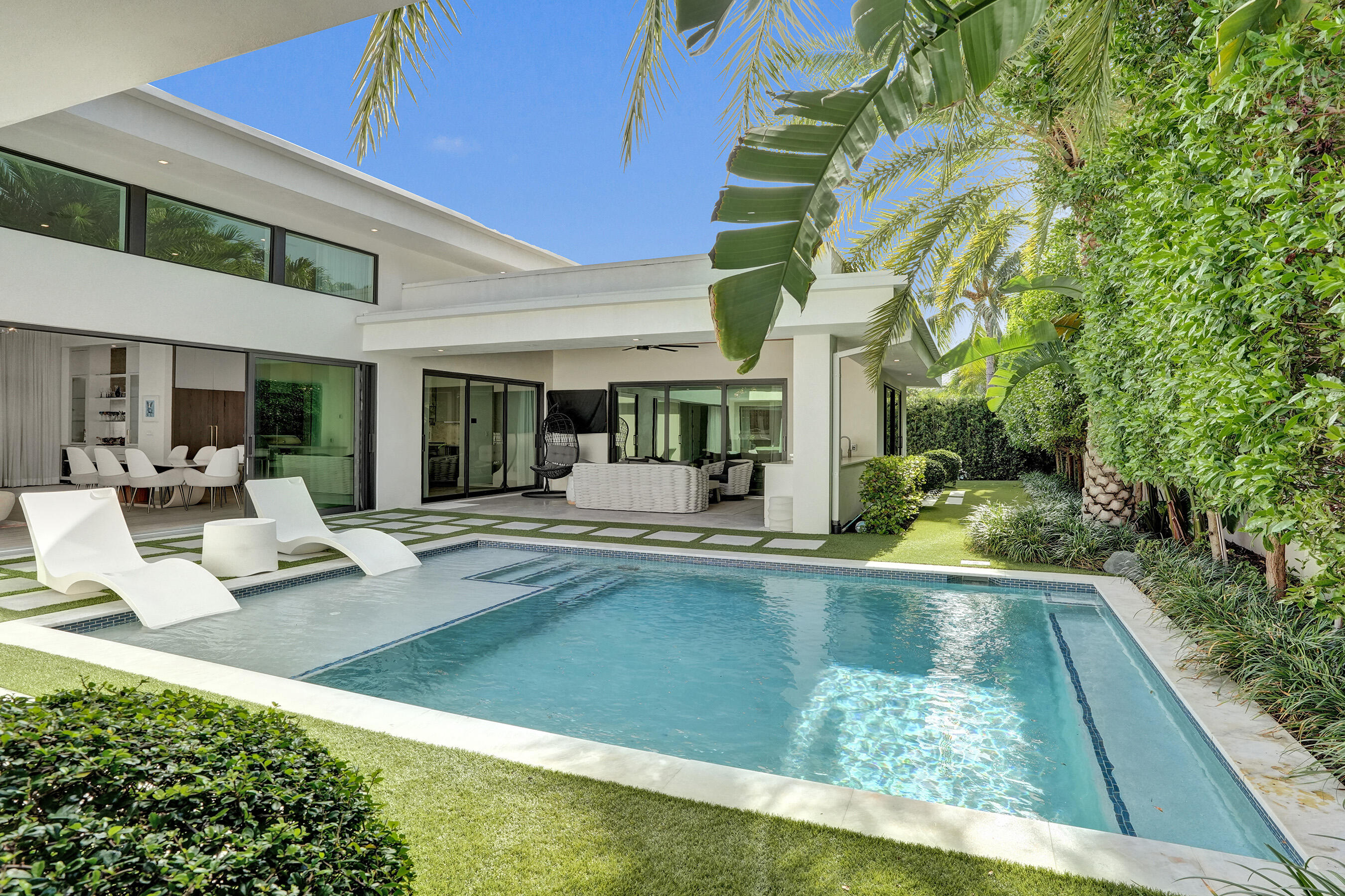 7 Tahoe Lane