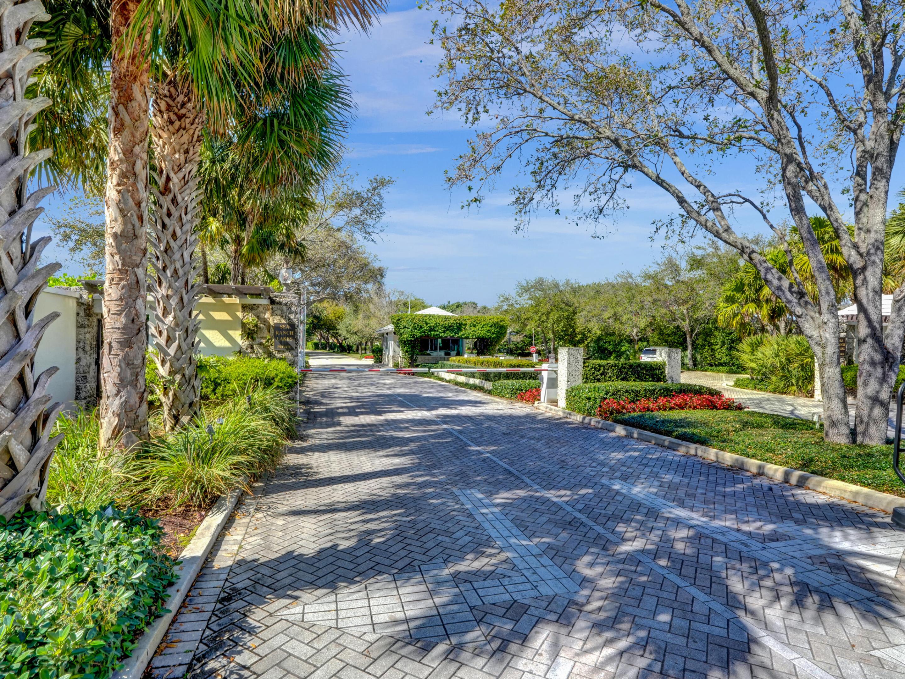 7 Tahoe Lane