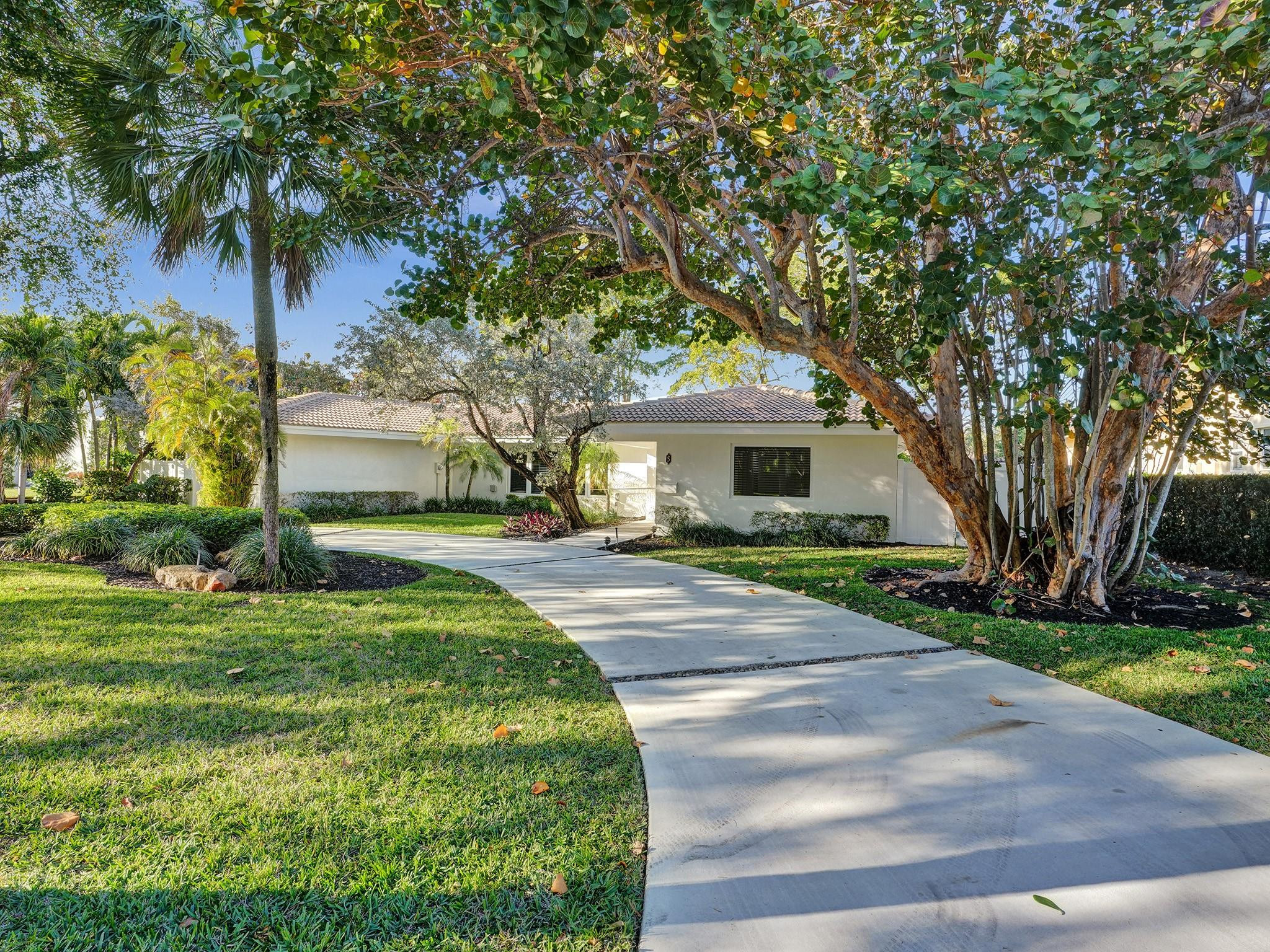 5 Gatehouse Rd