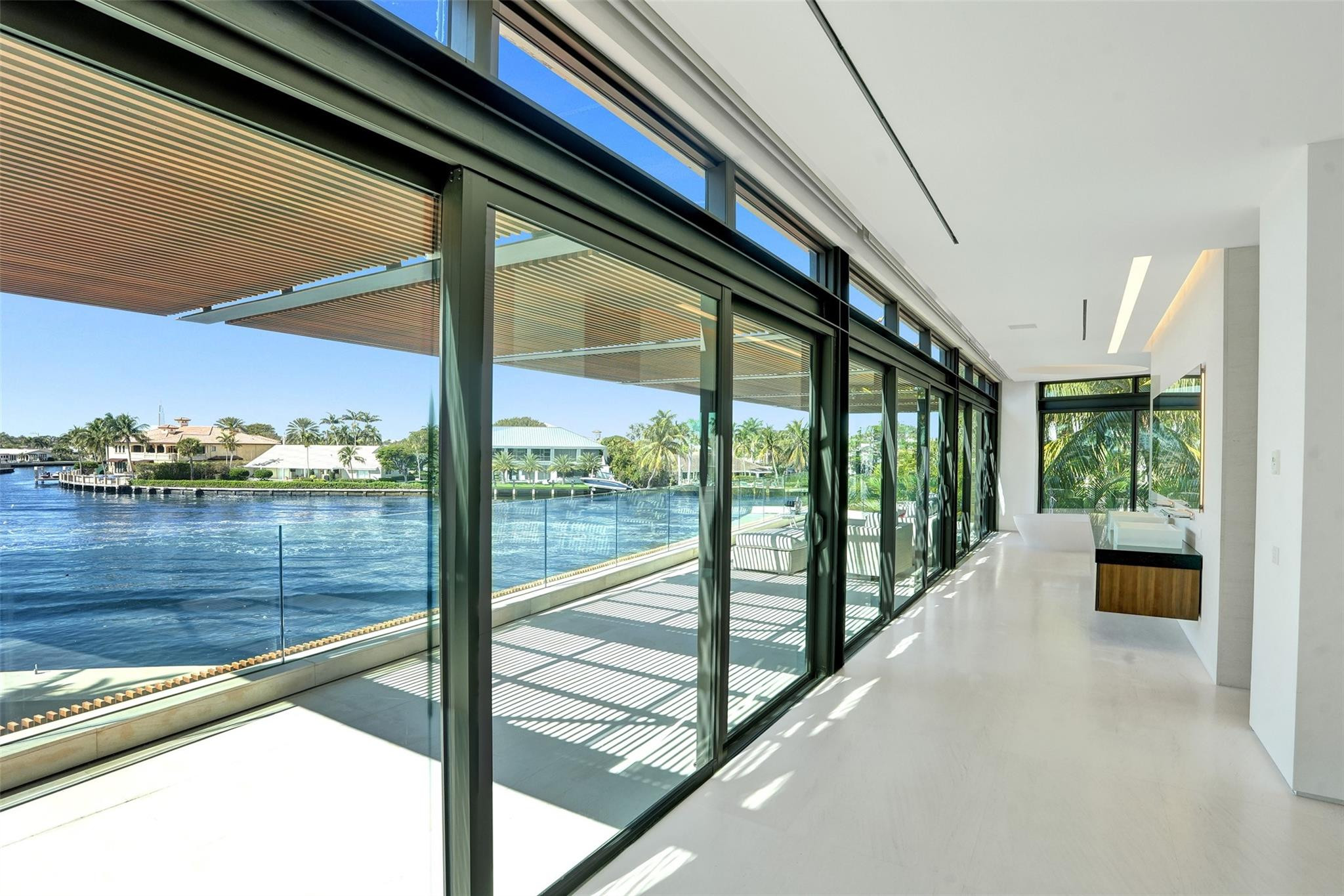 28 Minnetonka Rd