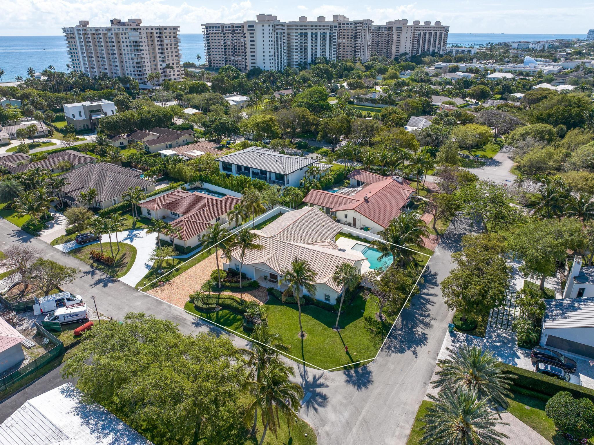 8 Oneida Ln