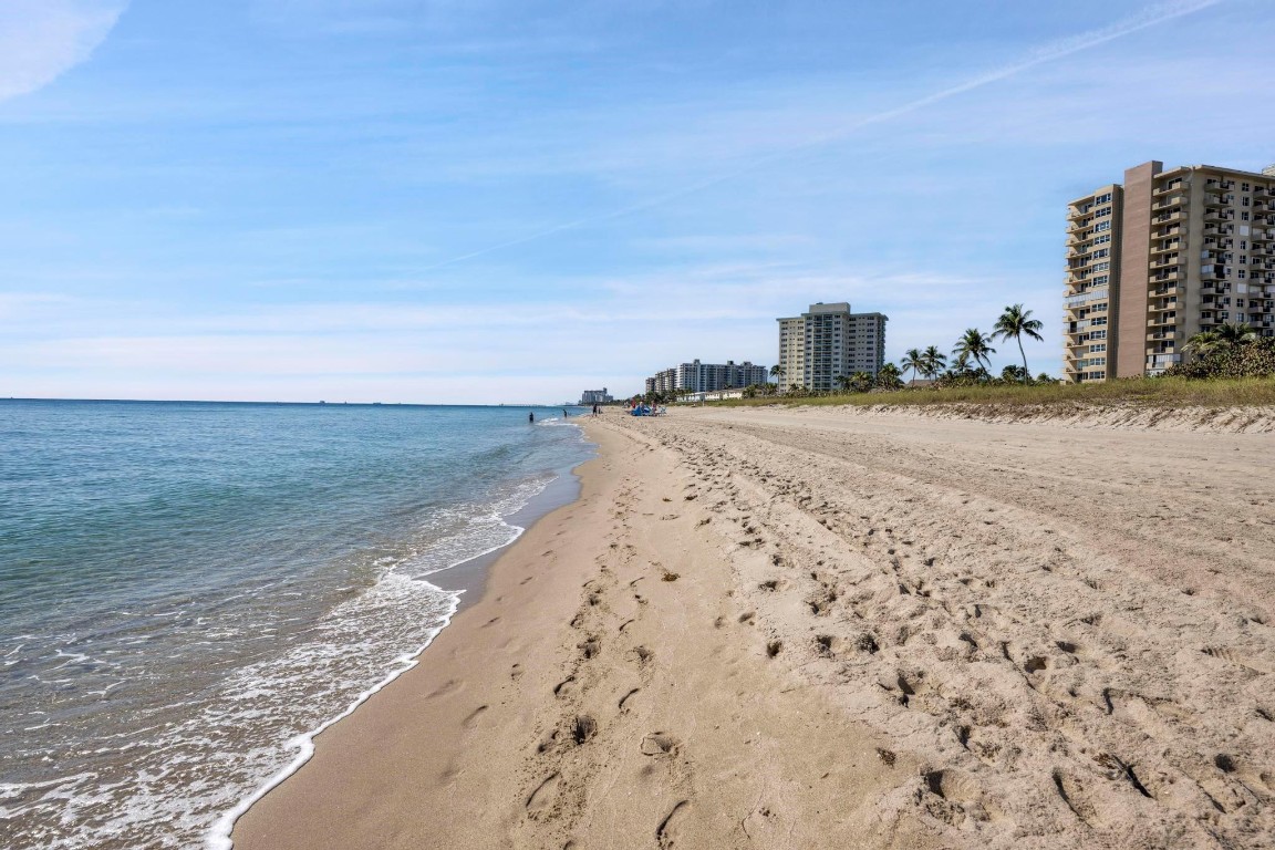 1900 S Ocean Blvd 6S