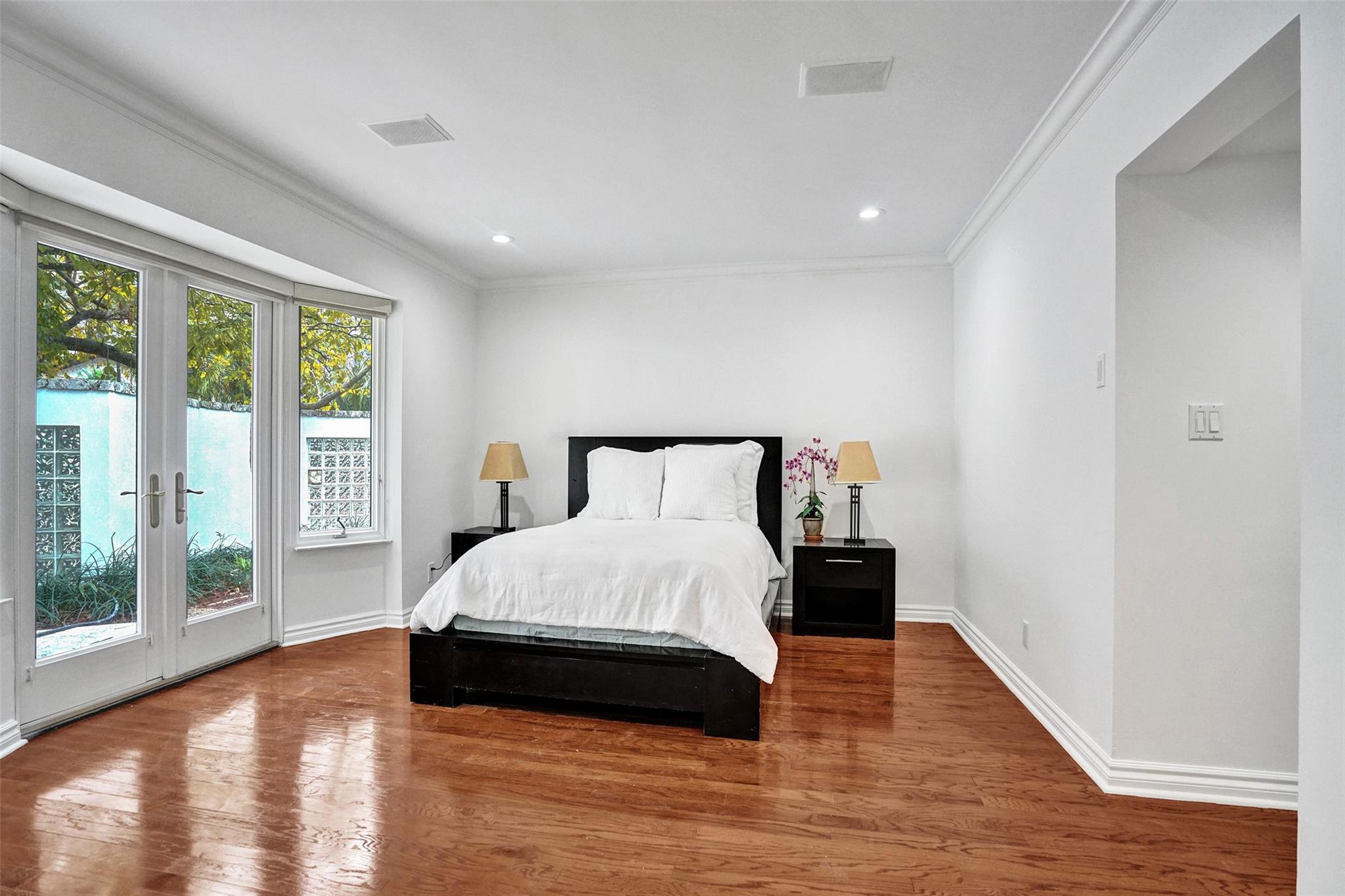 4 Gatehouse Rd