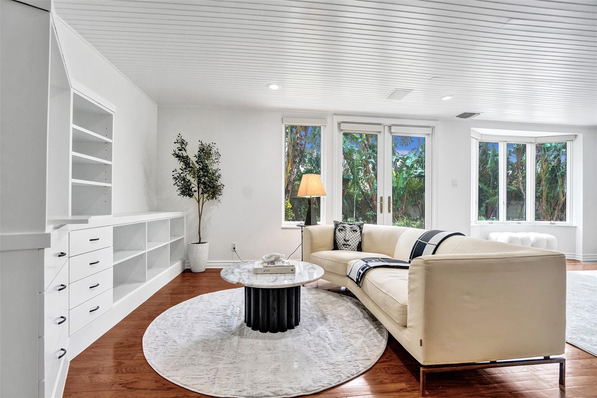 4 Gatehouse Rd