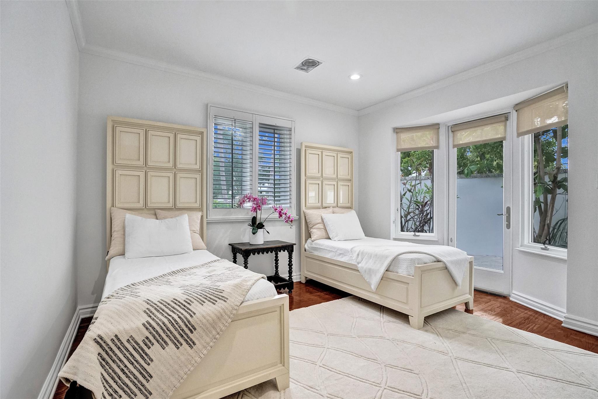 4 Gatehouse Rd