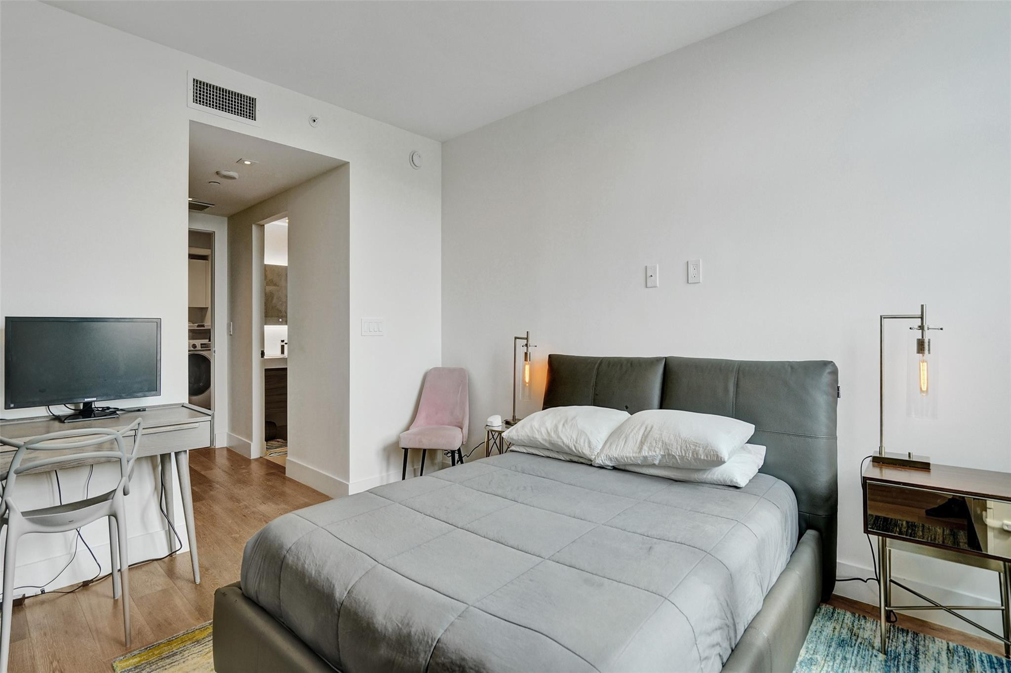 3301 NE 183rd St 1106