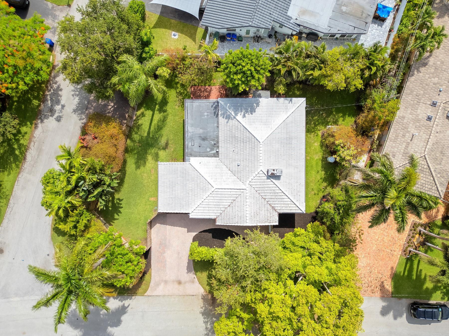 2508 NE 27th Ave