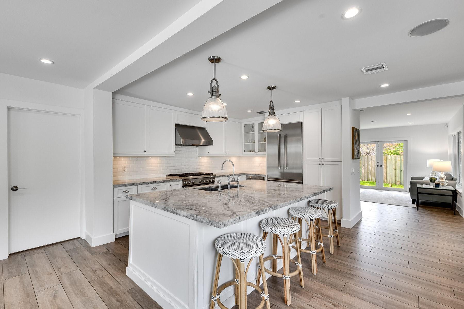 2508 NE 27th Ave