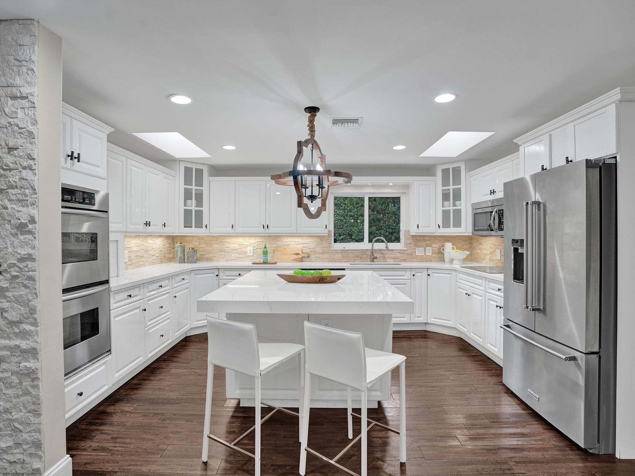2 Minnetonka Rd