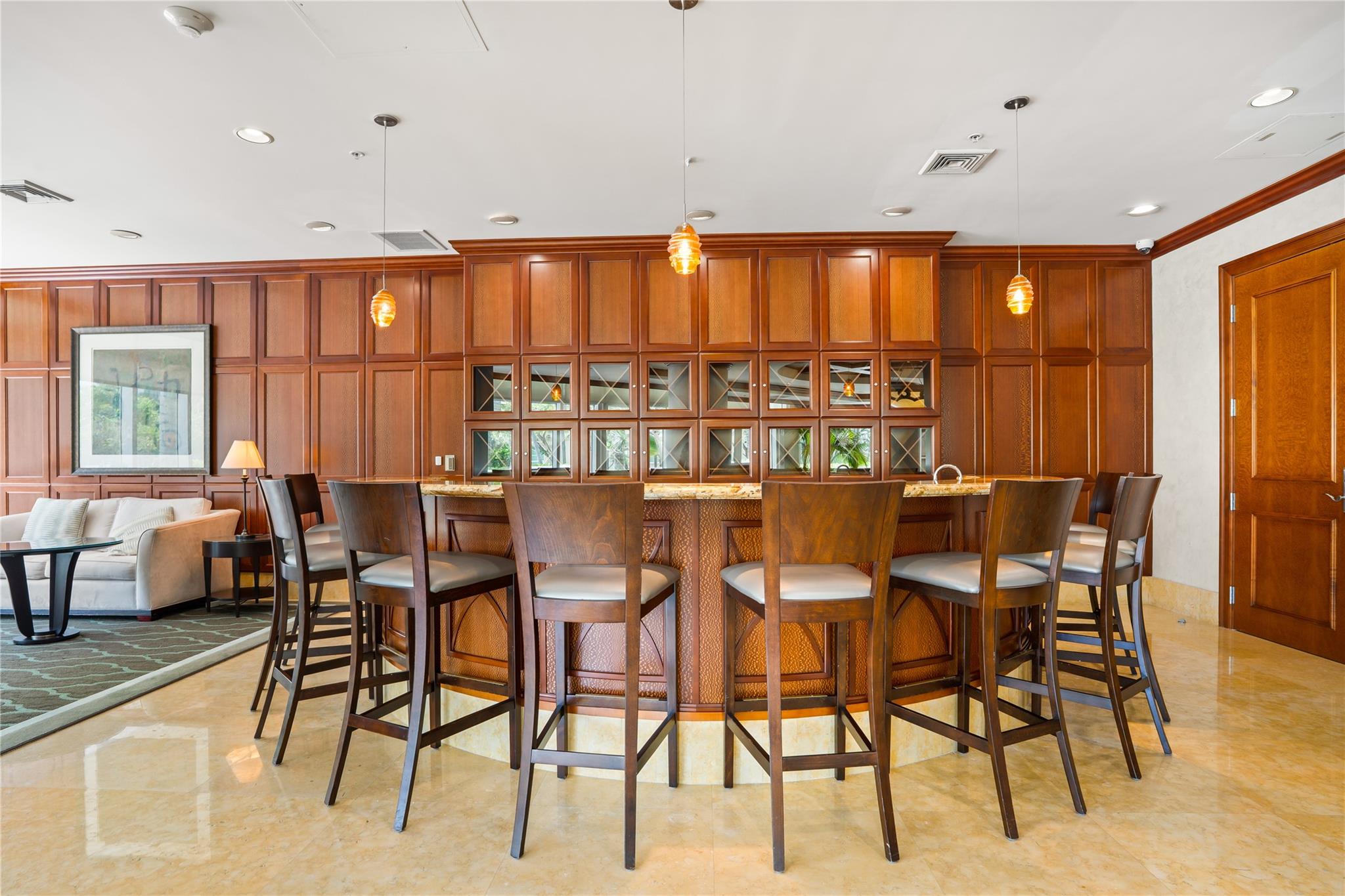 347 N New River Dr 2808