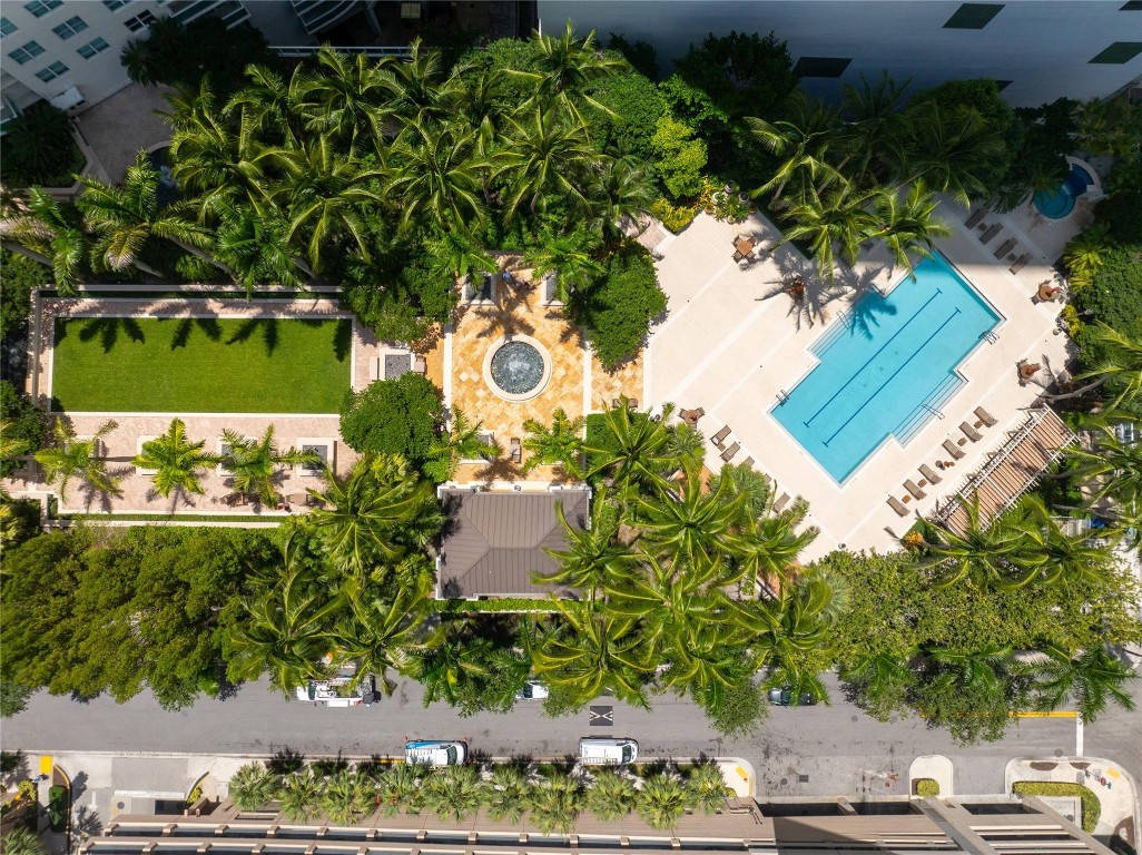 347 N New River Dr 2808