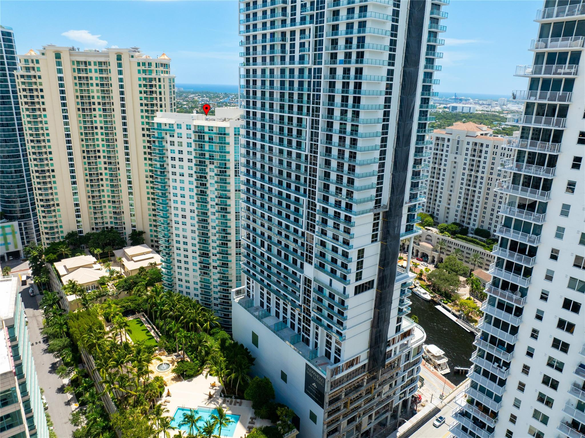 347 N New River Dr 2808