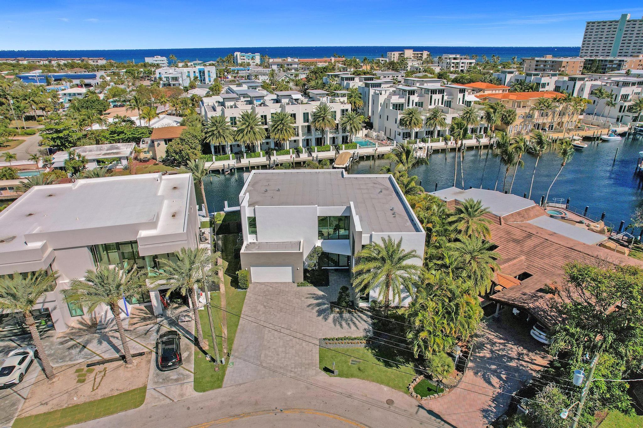 4232 E Tradewinds Ave