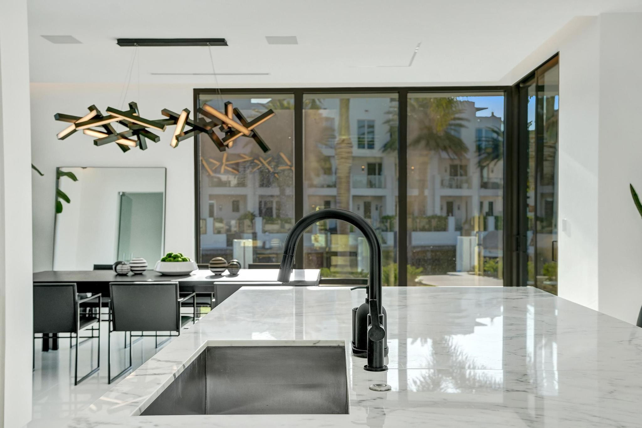 4232 E Tradewinds Ave