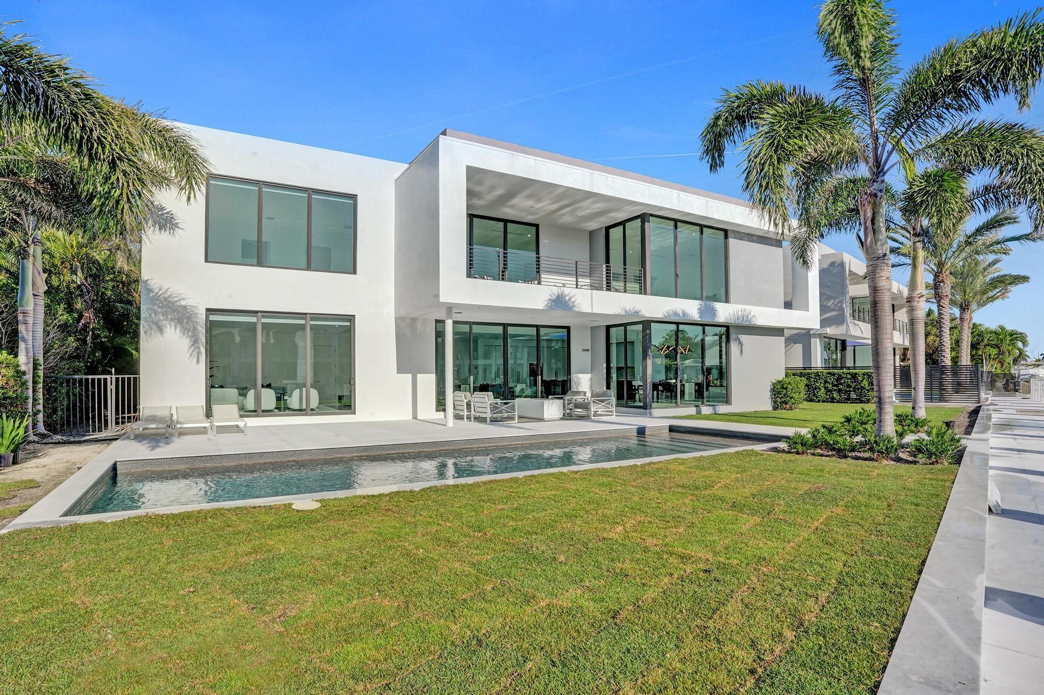 4232 E Tradewinds Ave