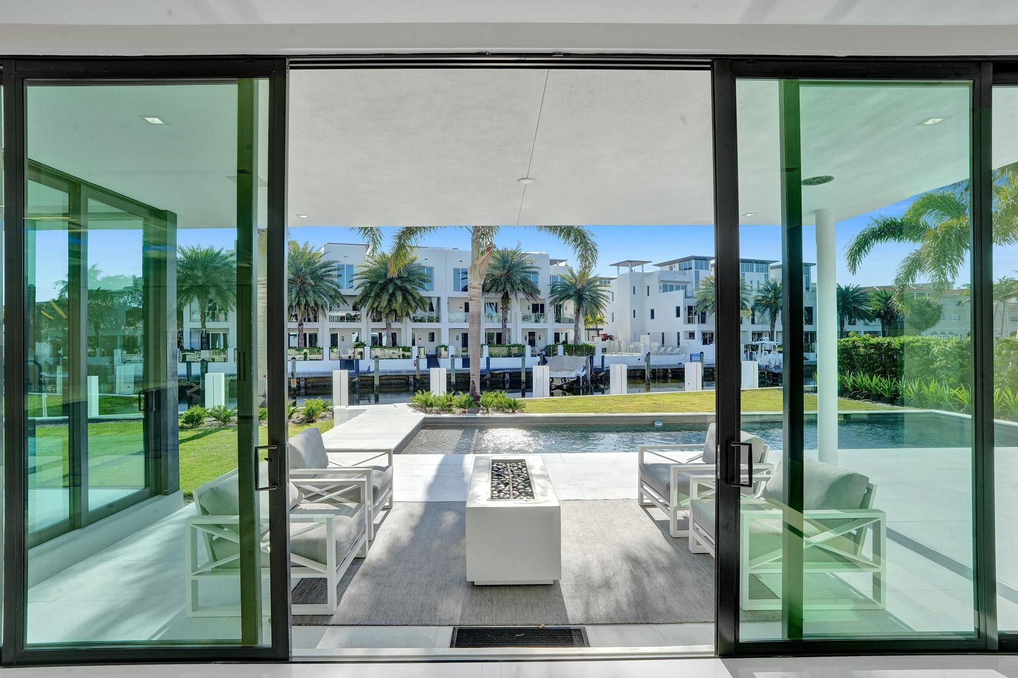 4232 E Tradewinds Ave