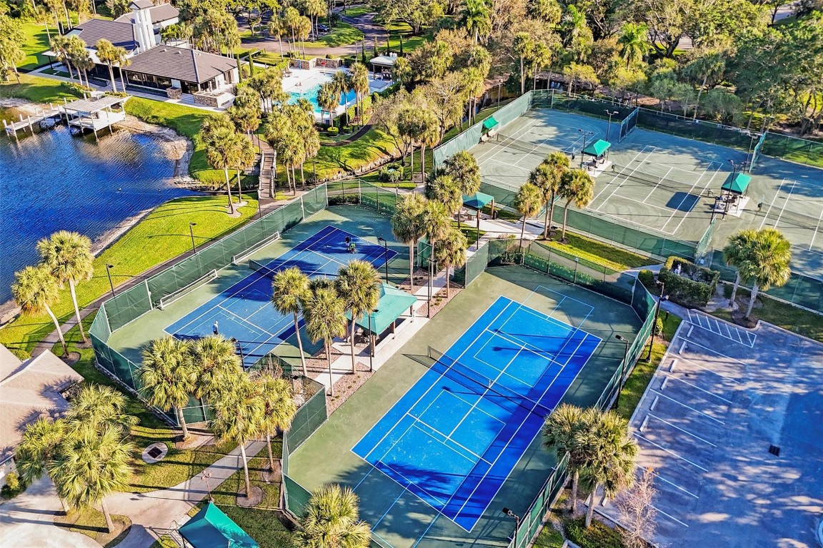 7811 E Upper Ridge Dr