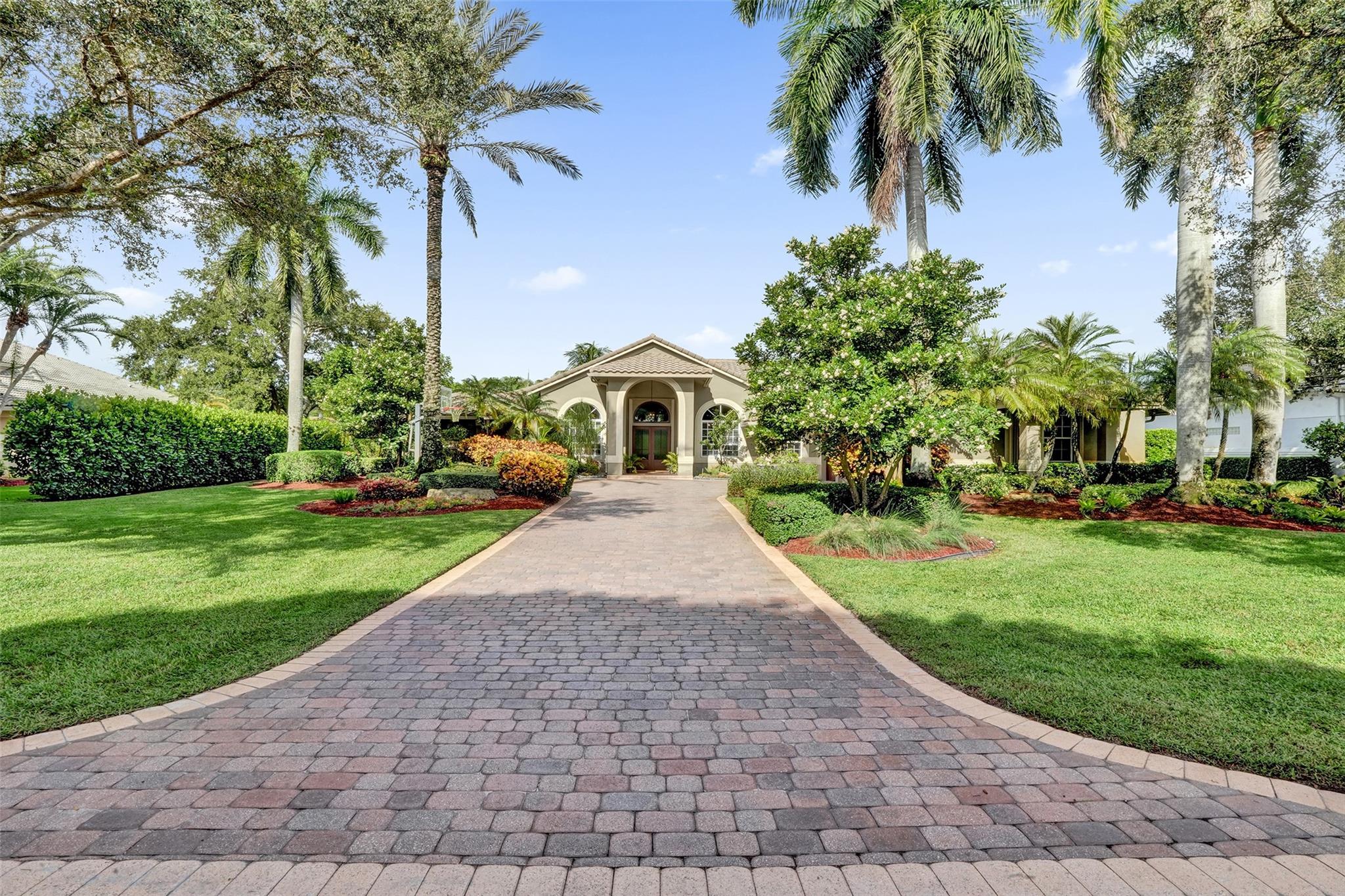 7811 E Upper Ridge Dr