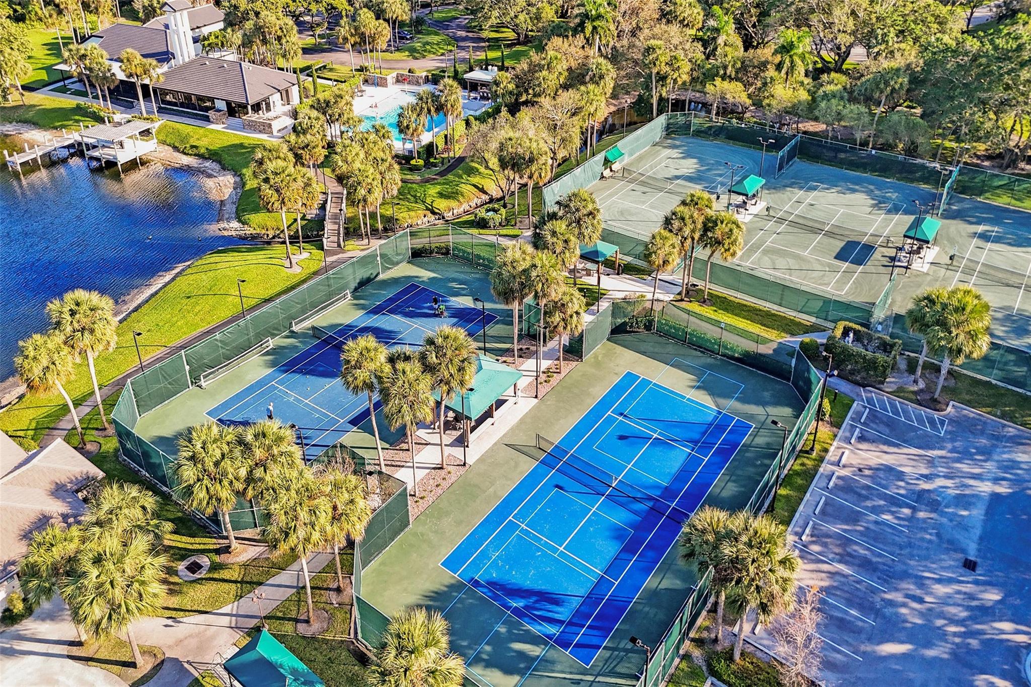 7811 E Upper Ridge Dr