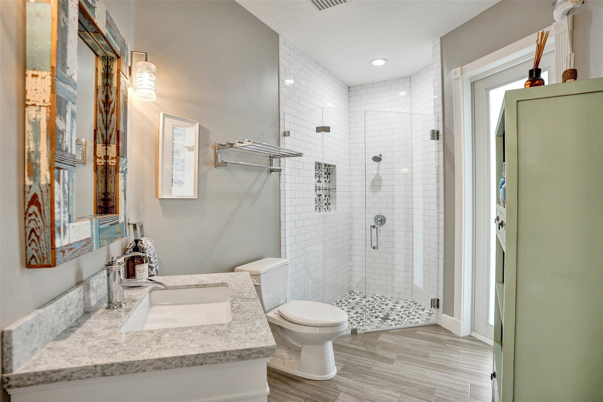 7811 E Upper Ridge Dr