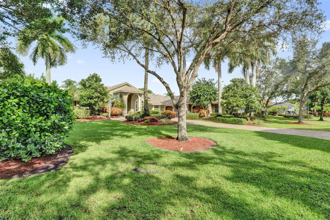 7811 E Upper Ridge Dr